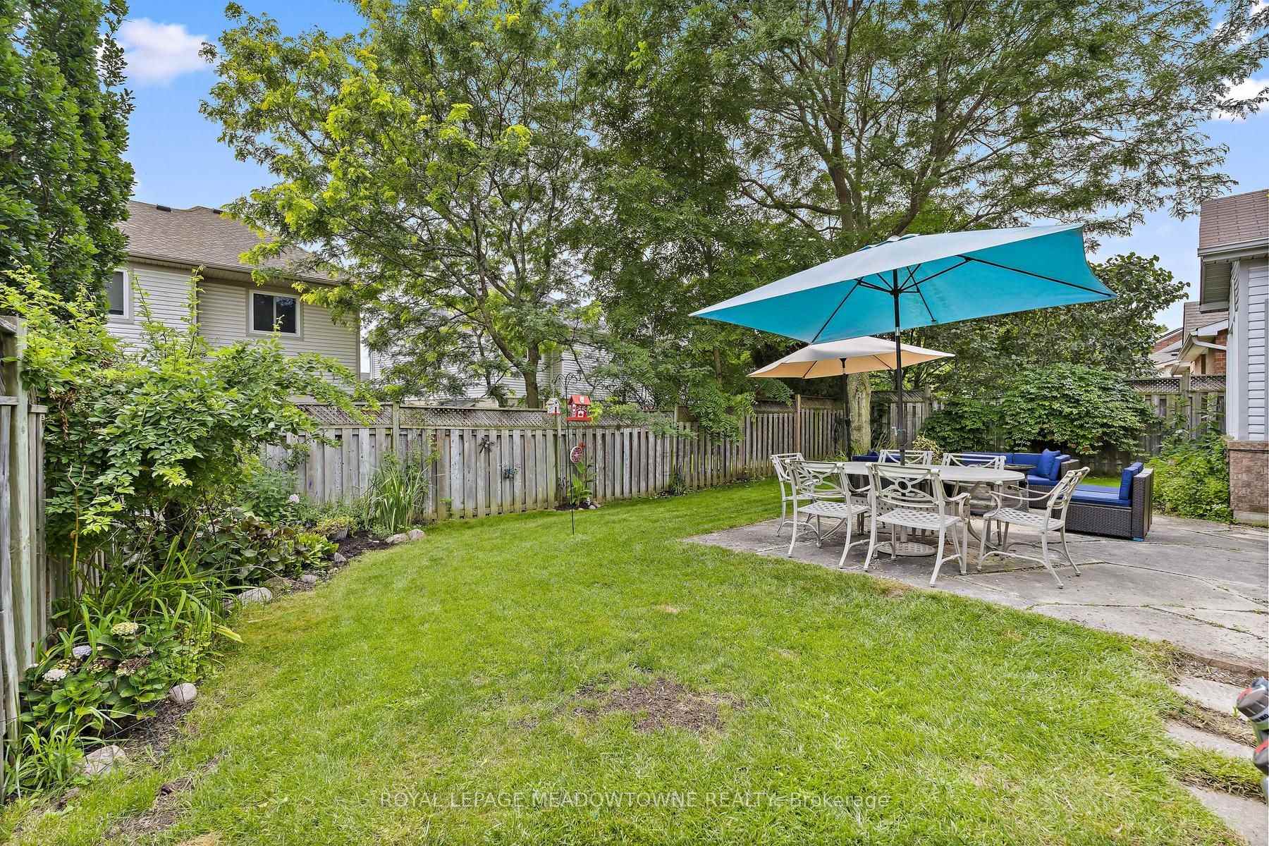 Photo 44 of 54 Grist Mill Drive, Halton Hills, Georgetown — HOMEH