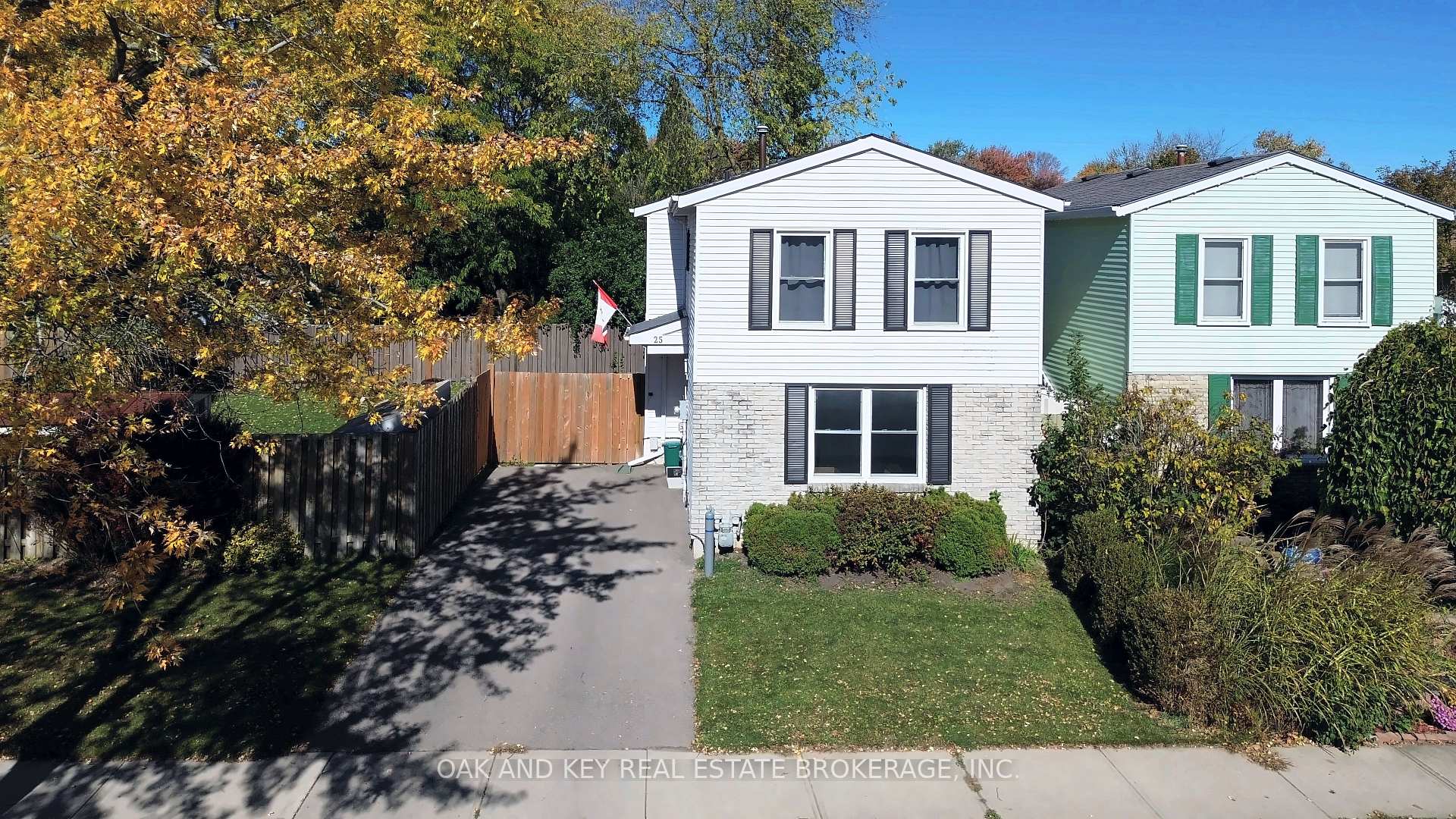 Photo 7 of 25 Timberlane Crescent, Kitchener, Forest Heights — HOMEH