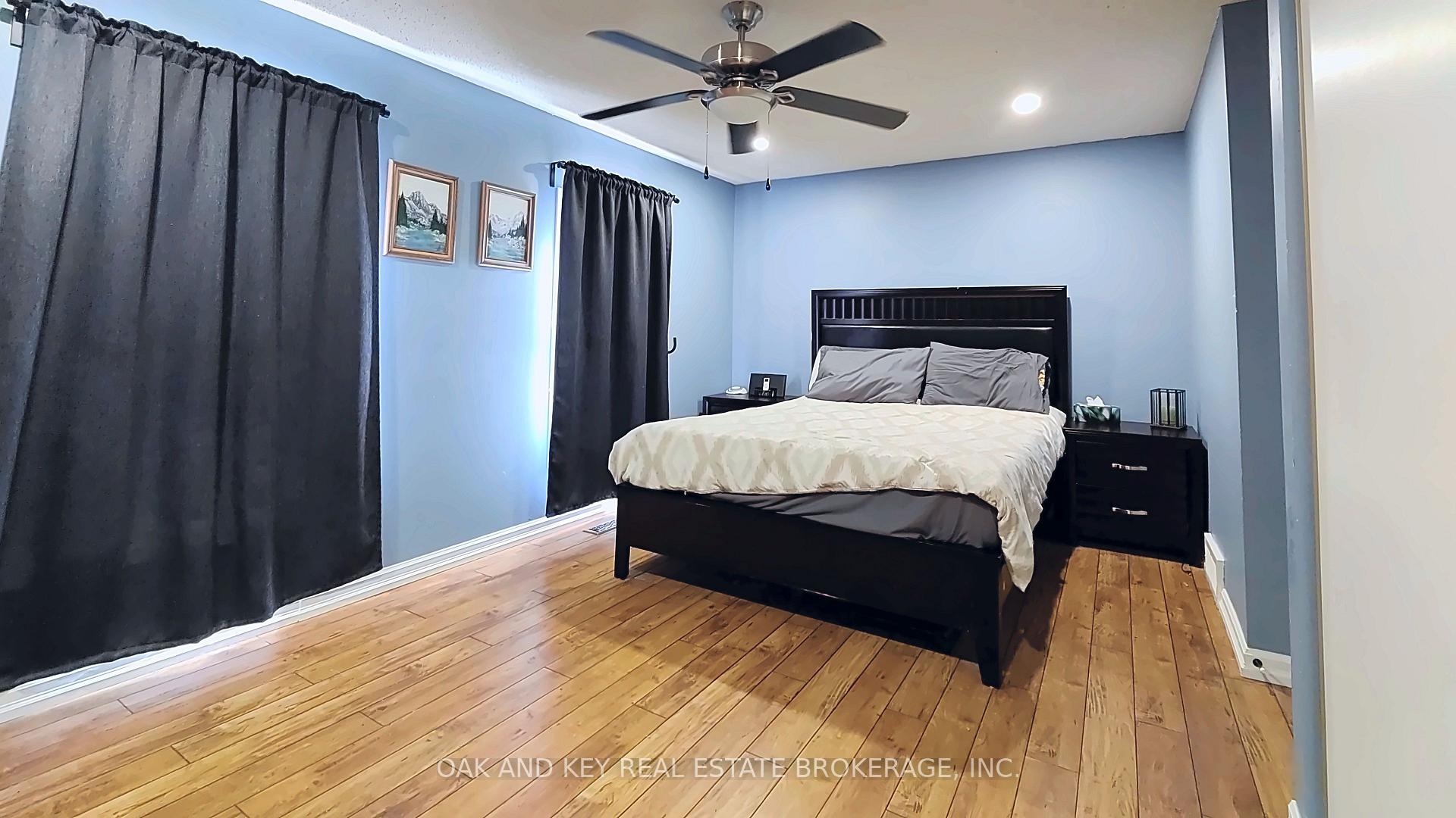 Photo 14 of 25 Timberlane Crescent, Kitchener, Forest Heights — HOMEH