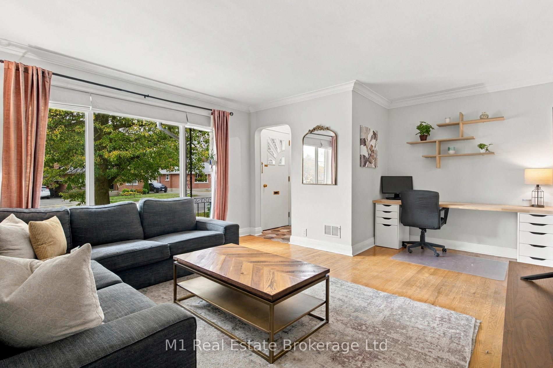 Photo 9 of 327 Metcalfe Street, Guelph, Riverside Park — HOMEH