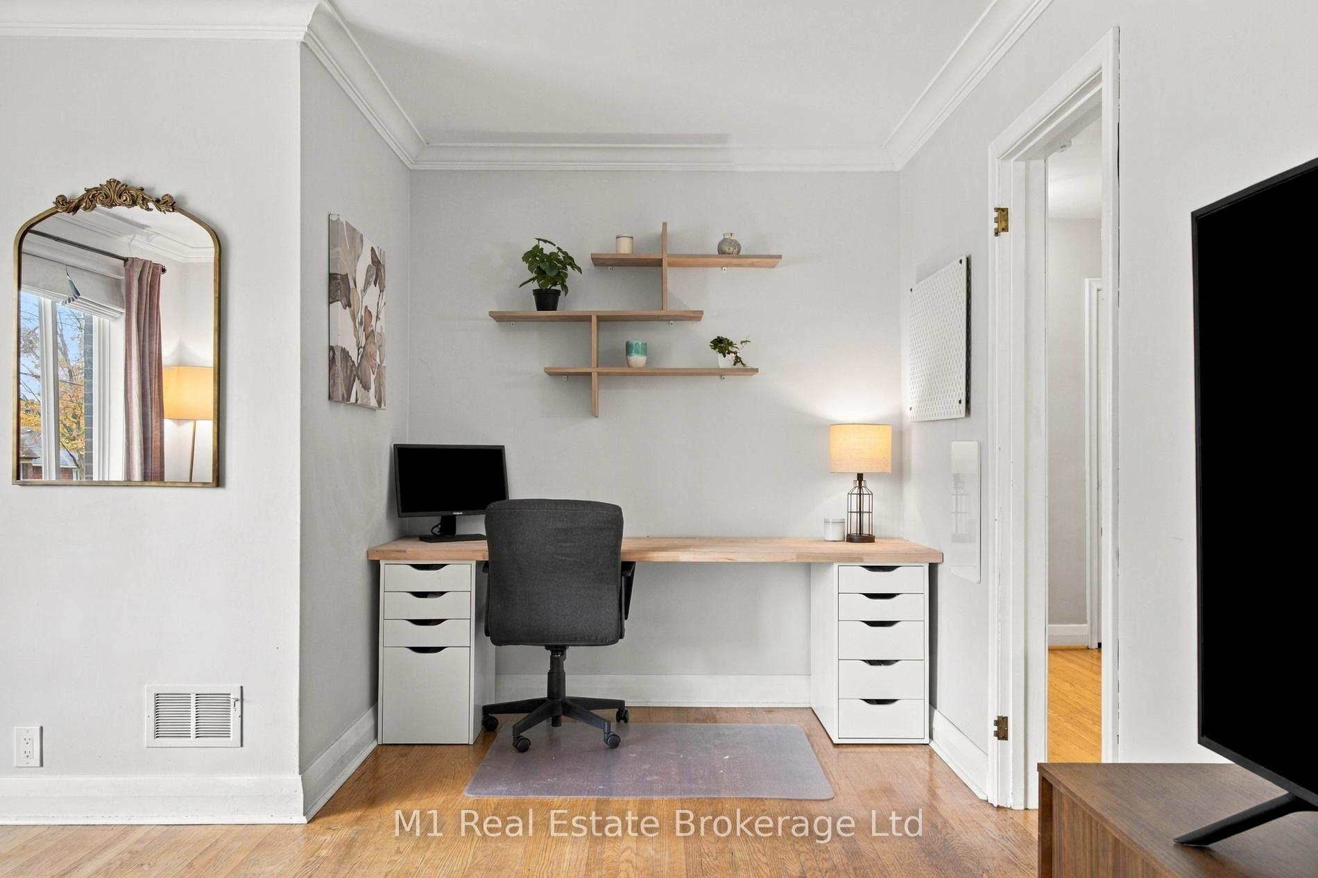 Photo 10 of 327 Metcalfe Street, Guelph, Riverside Park — HOMEH