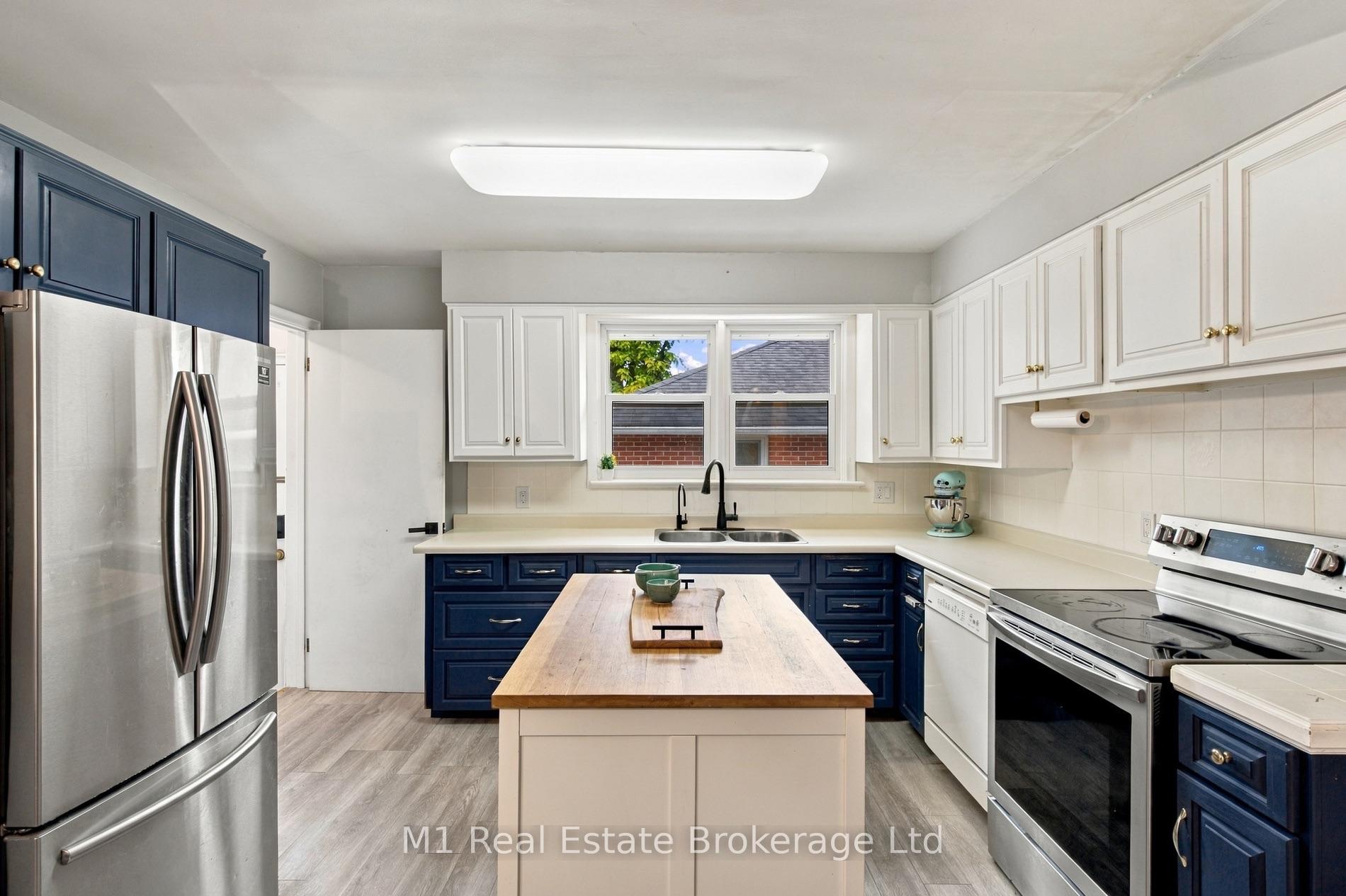Photo 13 of 327 Metcalfe Street, Guelph, Riverside Park — HOMEH