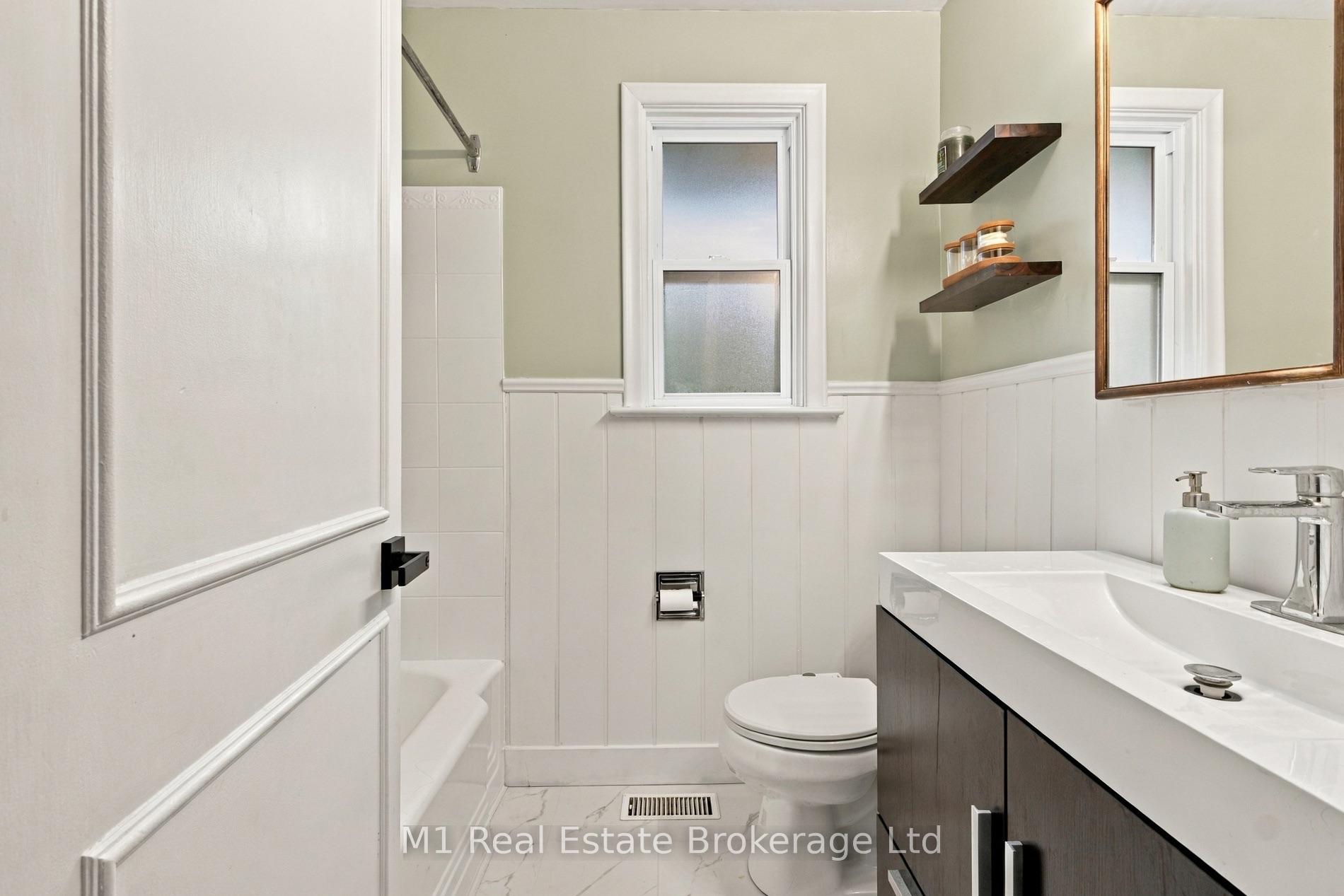Photo 23 of 327 Metcalfe Street, Guelph, Riverside Park — HOMEH