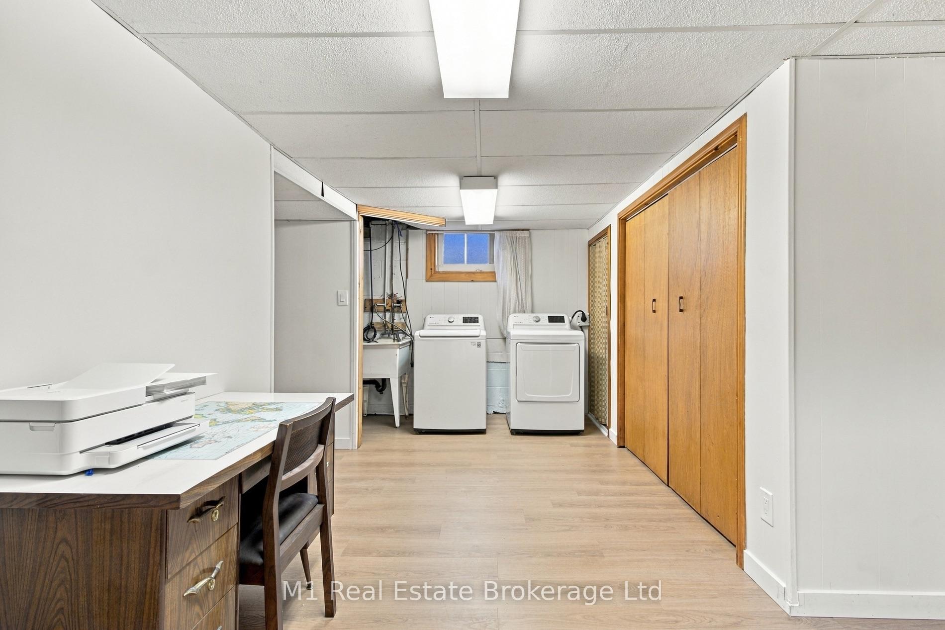 Photo 26 of 327 Metcalfe Street, Guelph, Riverside Park — HOMEH