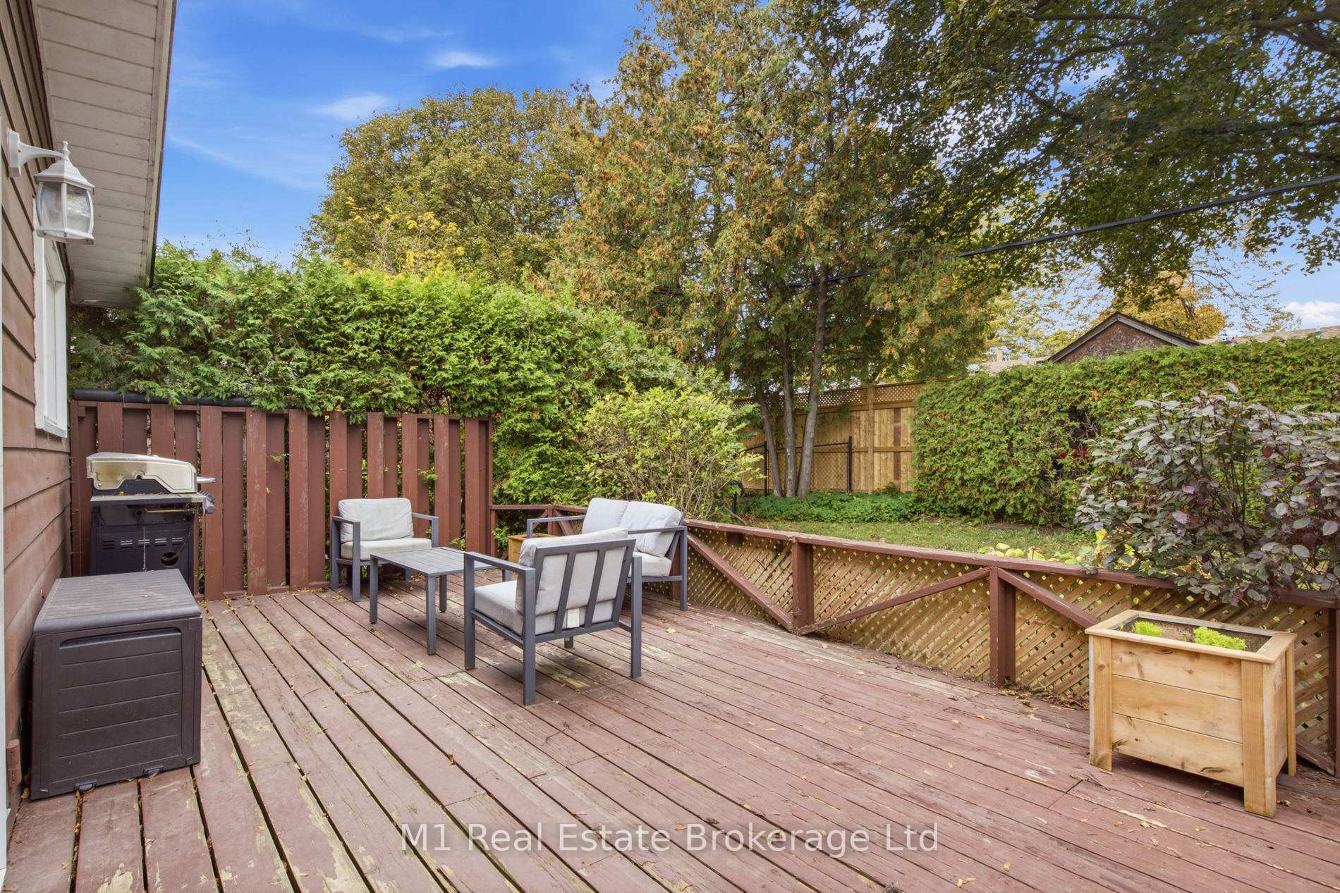 Photo 35 of 327 Metcalfe Street, Guelph, Riverside Park — HOMEH
