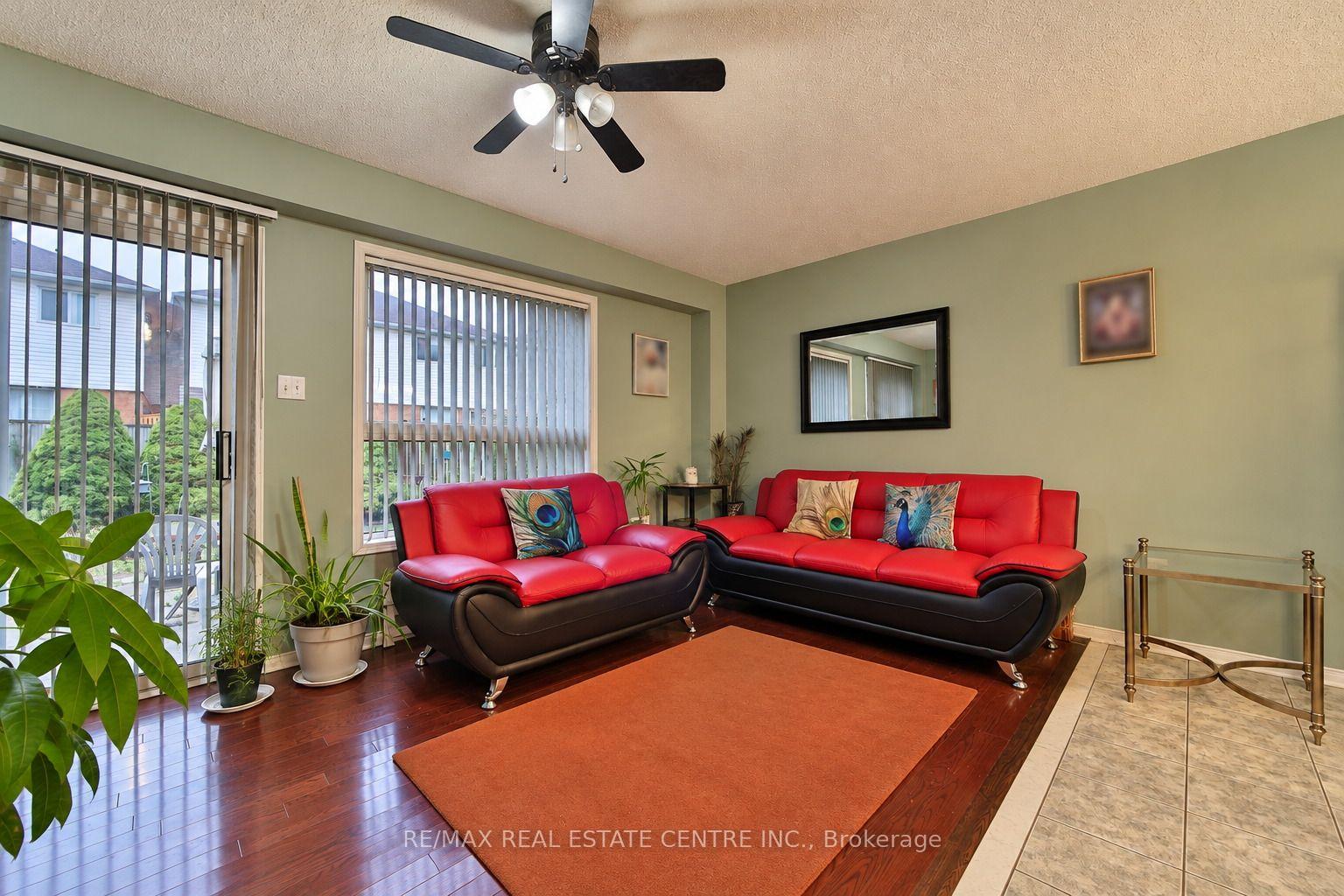Photo 11 of 180 Cresthaven Road, Brampton, Snelgrove — HOMEH