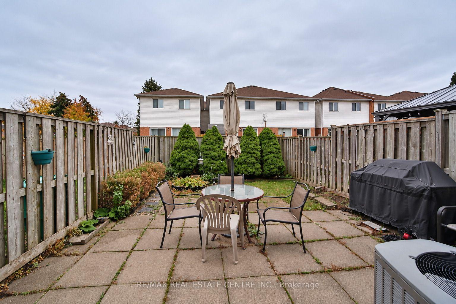 Photo 30 of 180 Cresthaven Road, Brampton, Snelgrove — HOMEH