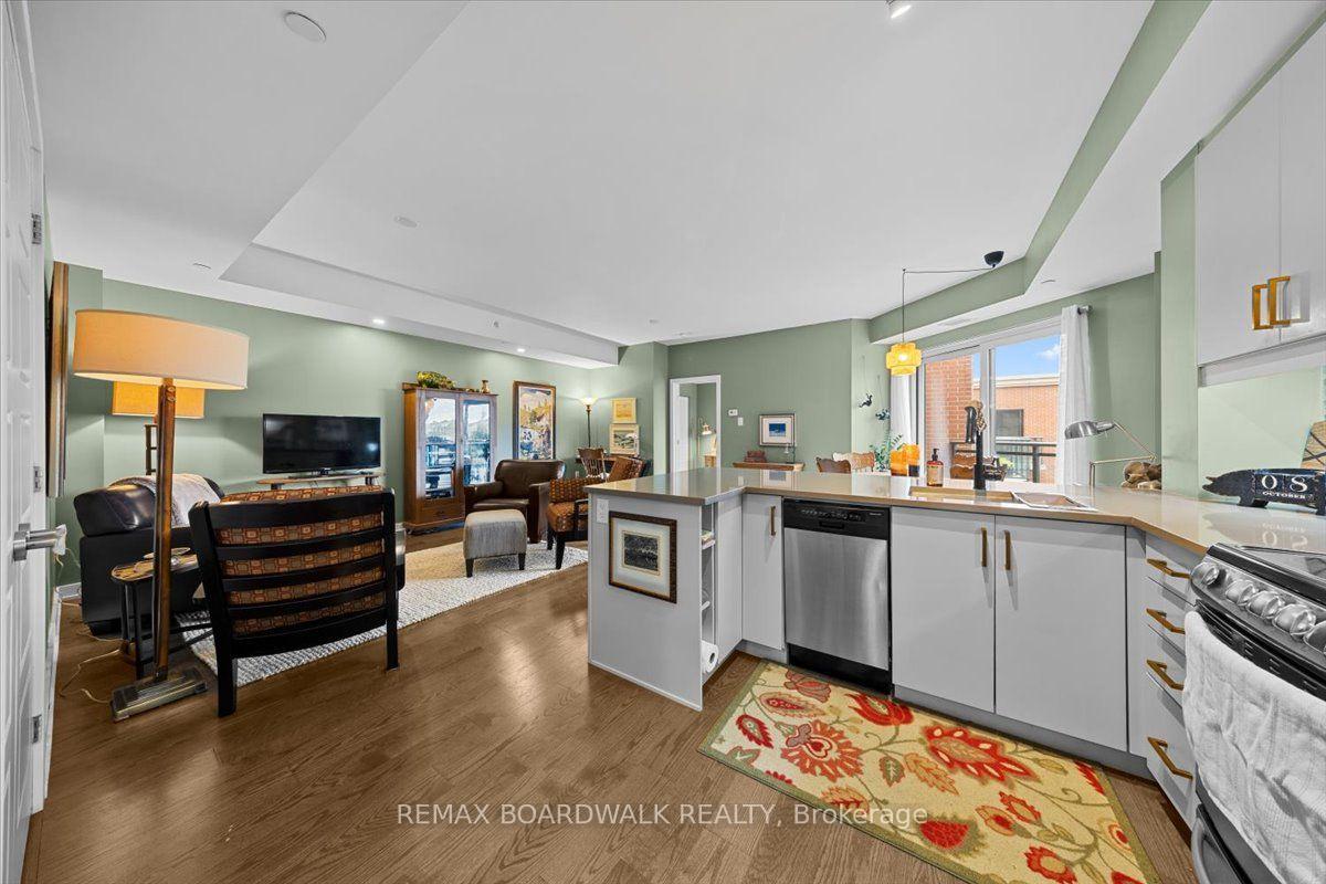 Photo 8 of Unit 517, 316 Bruyere Street, Ottawa, Lower Town — HOMEH