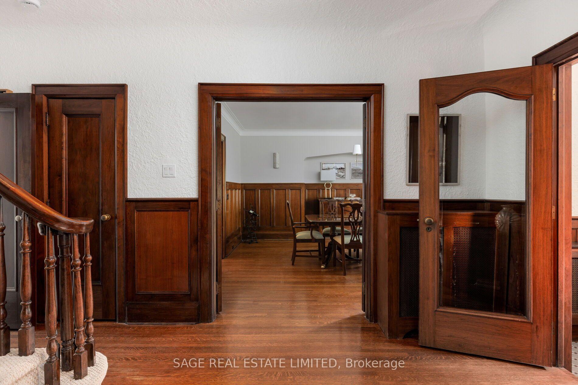 Photo 9 of 78 The Kingsway, Etobicoke, Kingsway South — HOMEH
