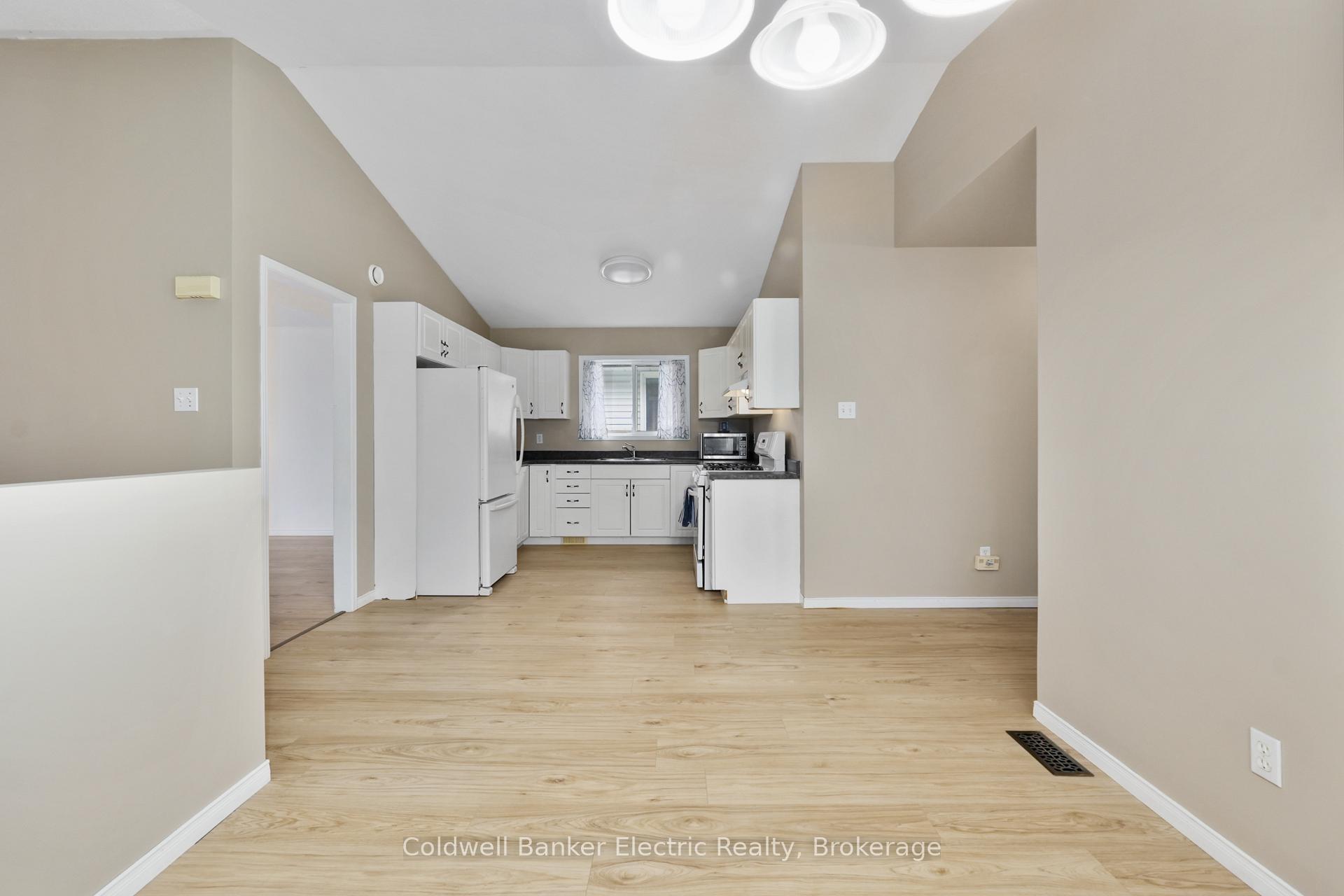 Photo 8 of 271 Dainton Drive, Peterborough, Ashburnham Ward 4 — HOMEH