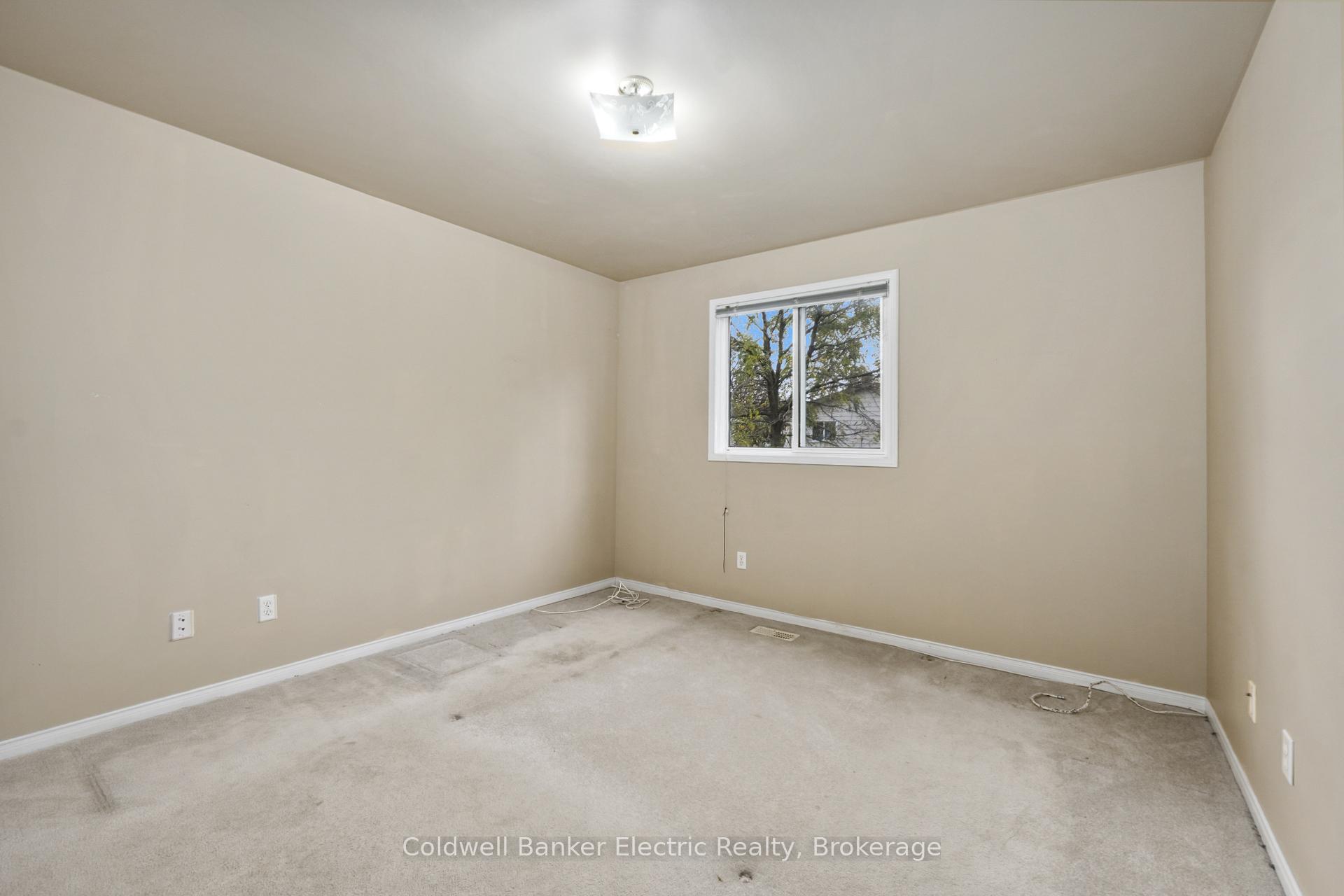 Photo 14 of 271 Dainton Drive, Peterborough, Ashburnham Ward 4 — HOMEH