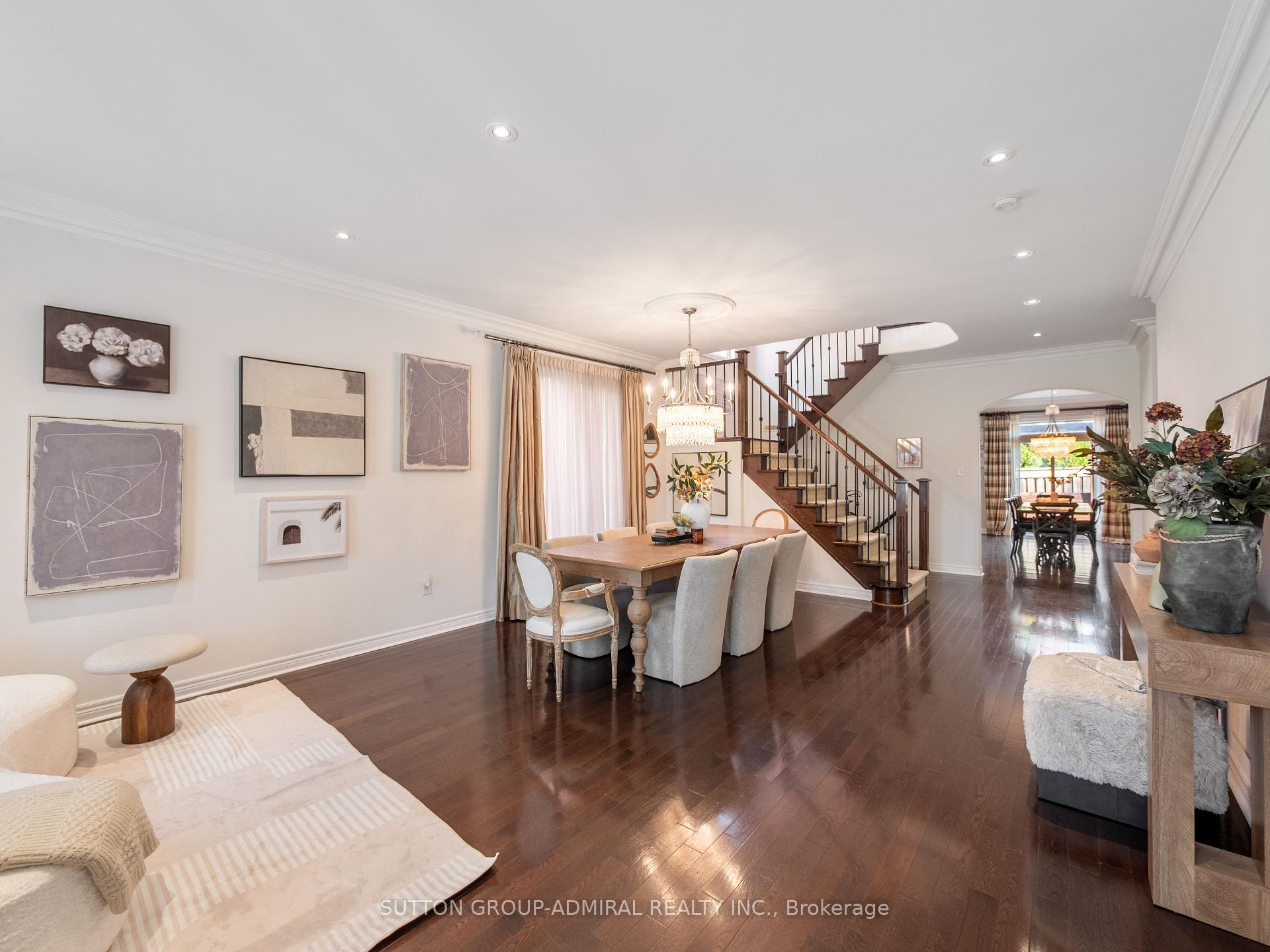 Photo 3 of 87 Rivington Avenue, Vaughan, Patterson — HOMEH