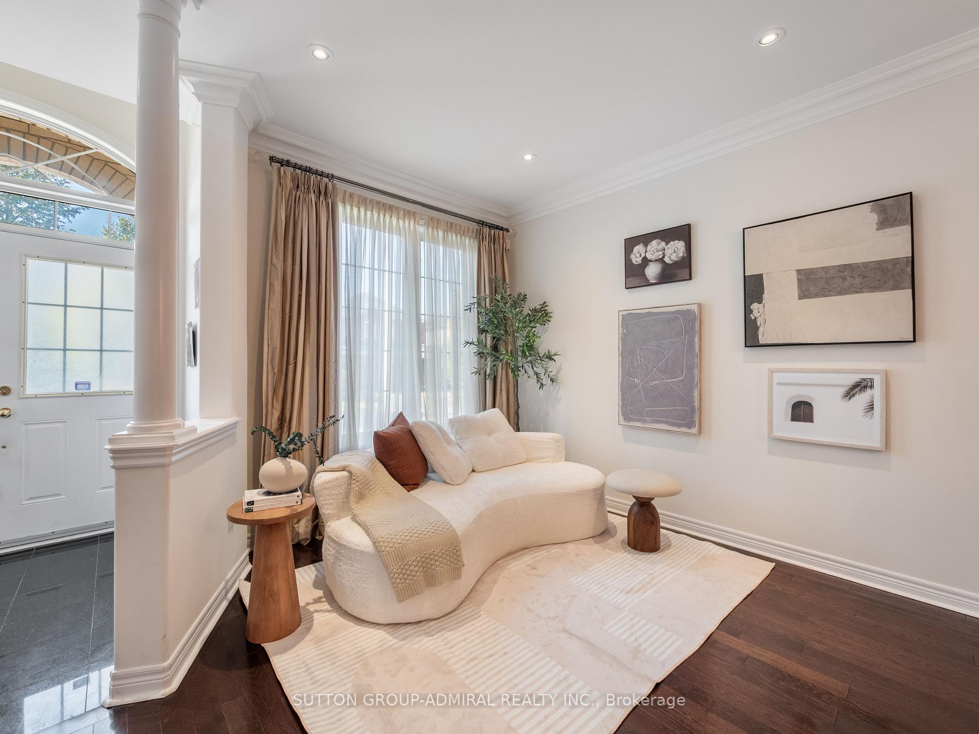 Photo 7 of 87 Rivington Avenue, Vaughan, Patterson — HOMEH