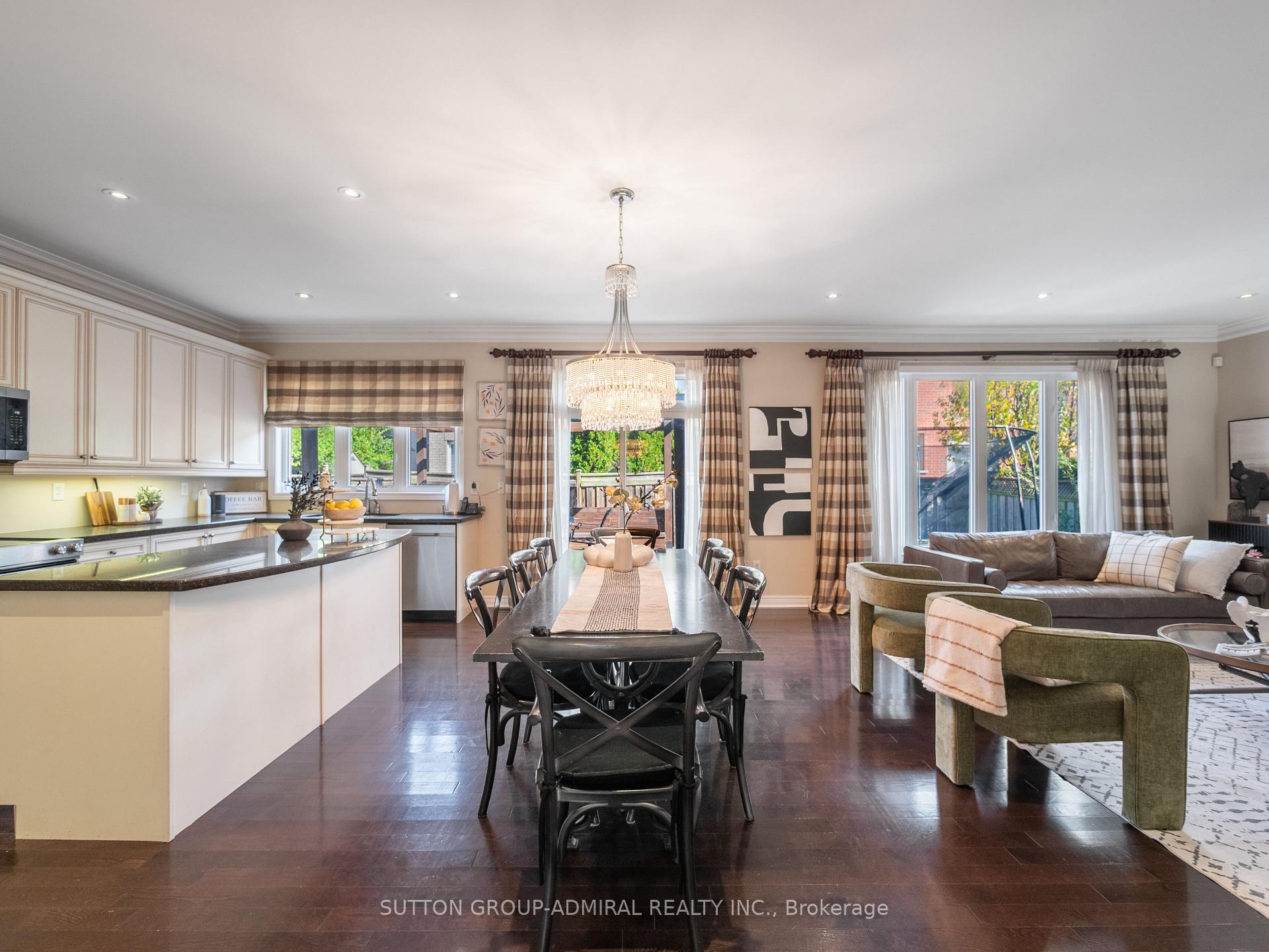 Photo 9 of 87 Rivington Avenue, Vaughan, Patterson — HOMEH