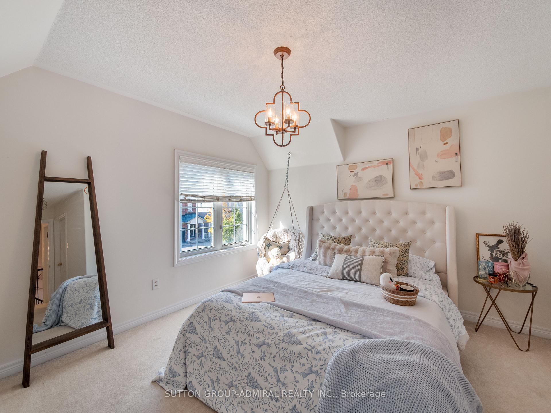 Photo 39 of 87 Rivington Avenue, Vaughan, Patterson — HOMEH