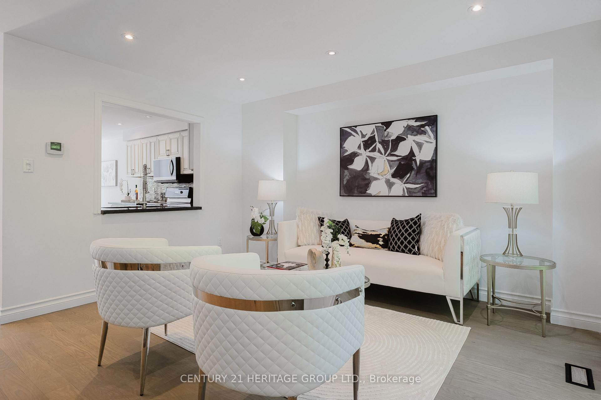 Photo 11 of Unit 35, 80 McCallum Drive, Richmond Hill, North Richvale — HOMEH