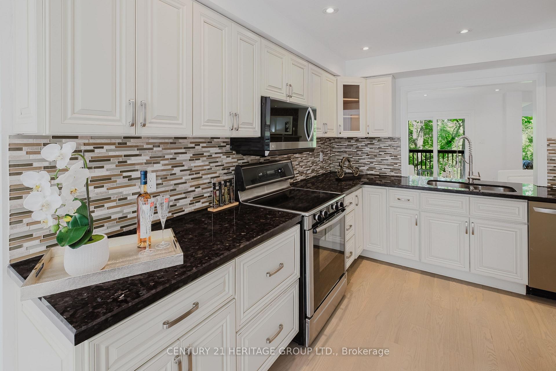 Photo 14 of Unit 35, 80 McCallum Drive, Richmond Hill, North Richvale — HOMEH