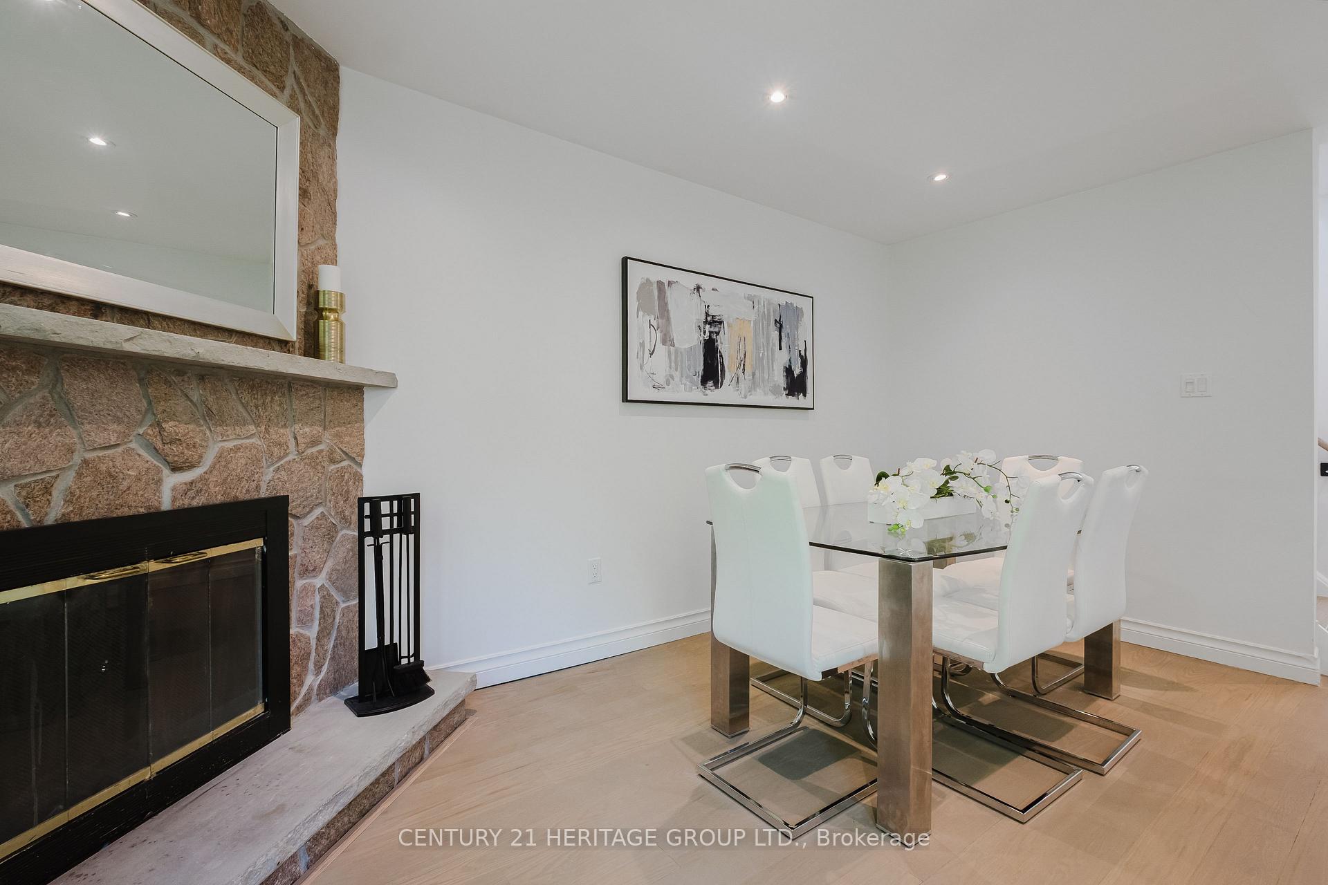 Photo 20 of Unit 35, 80 McCallum Drive, Richmond Hill, North Richvale — HOMEH