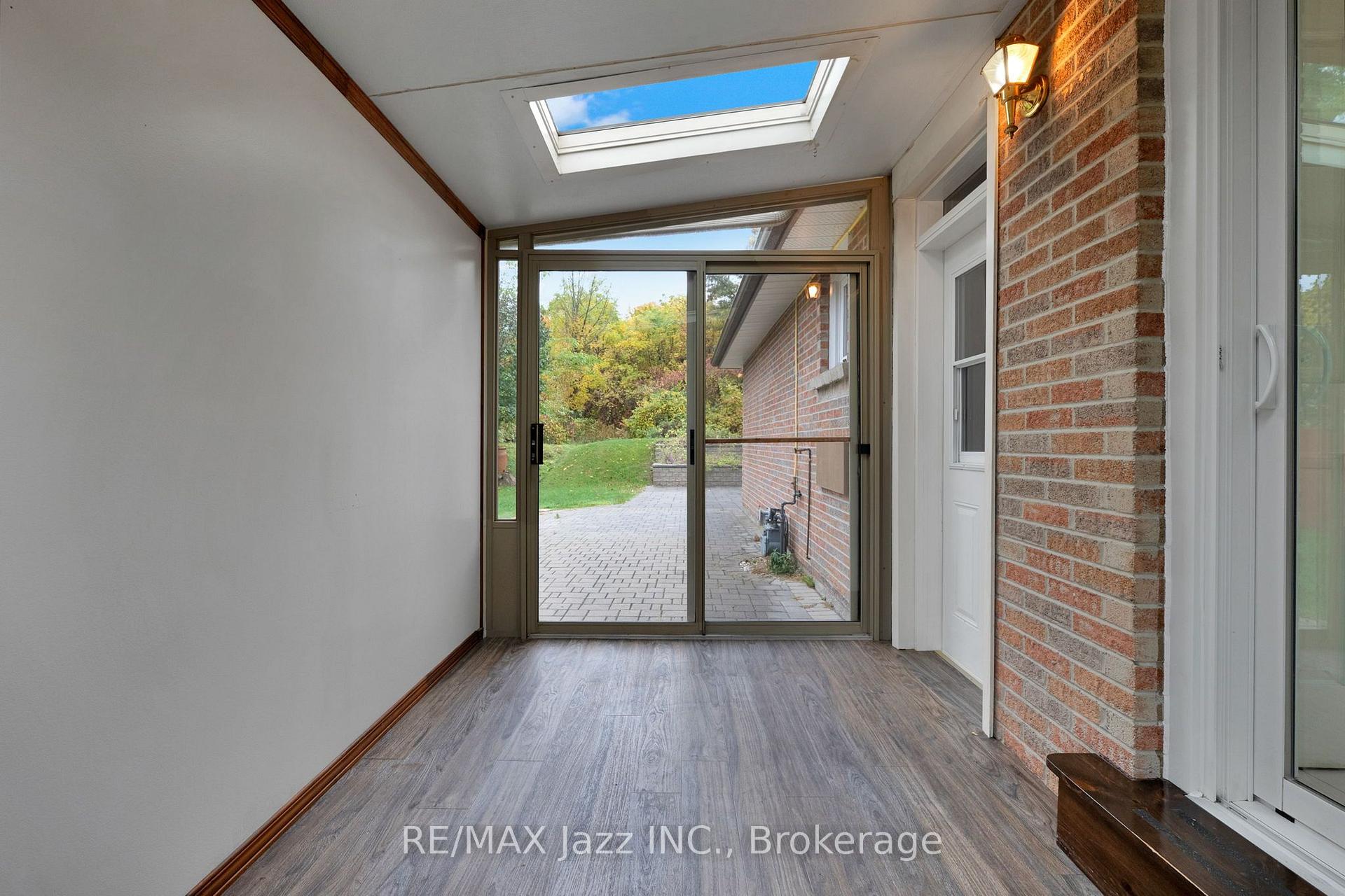 Photo 22 of 292 Limerick Street, Oshawa, Vanier — HOMEH