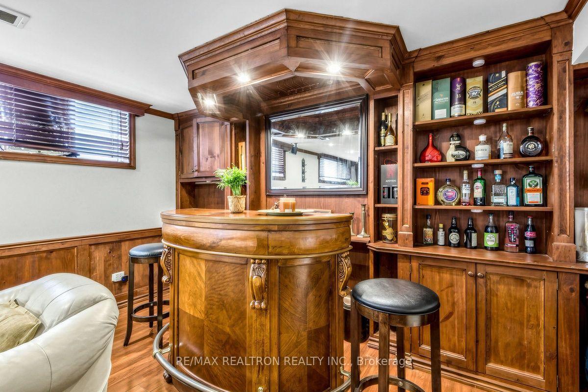 Photo 23 of 25 Massingham Road, Etobicoke, Eringate-Centennial-West Deane — HOMEH