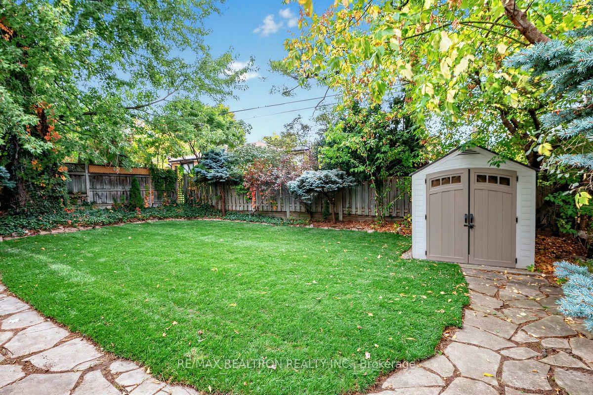 Photo 30 of 25 Massingham Road, Etobicoke, Eringate-Centennial-West Deane — HOMEH