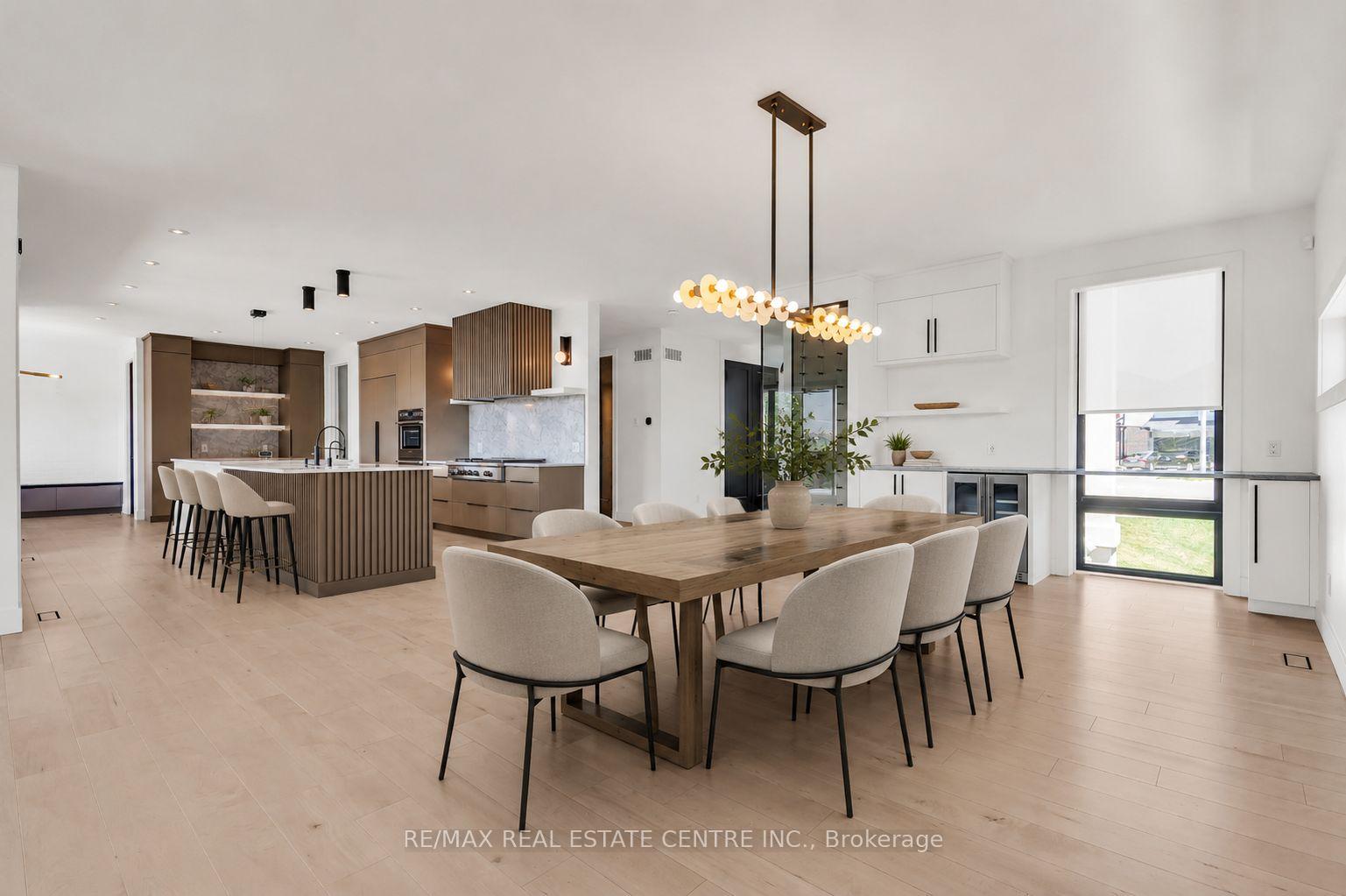 Photo 13 of 920 Thomas Pedder Court, Kitchener, Doon South — HOMEH