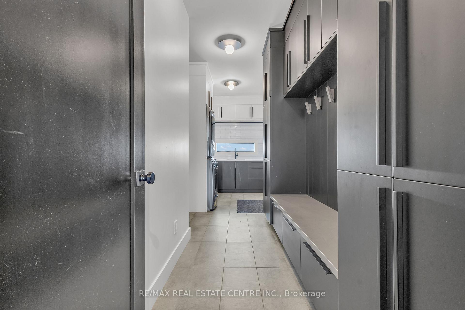 Photo 20 of 920 Thomas Pedder Court, Kitchener, Doon South — HOMEH