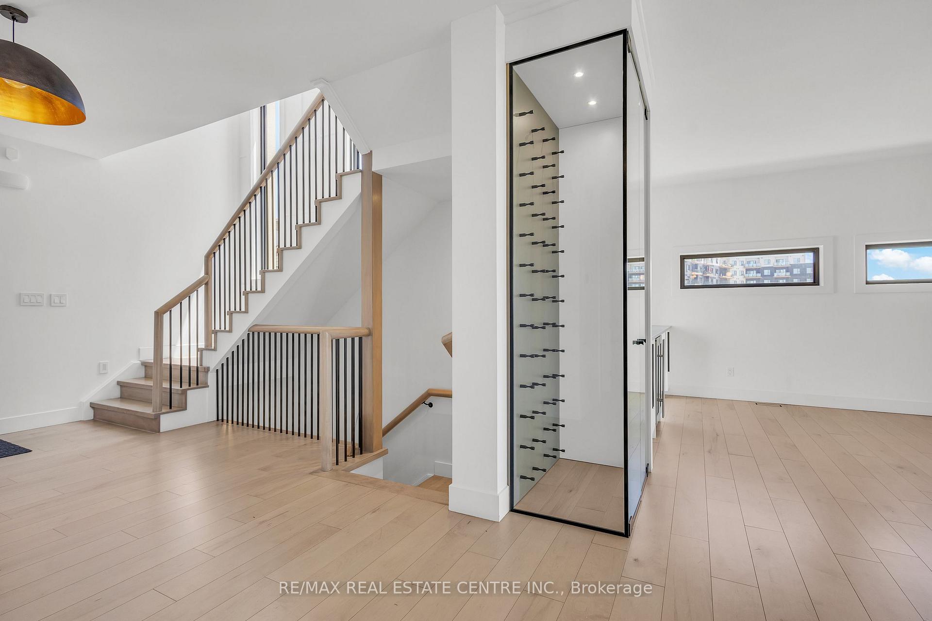 Photo 22 of 920 Thomas Pedder Court, Kitchener, Doon South — HOMEH