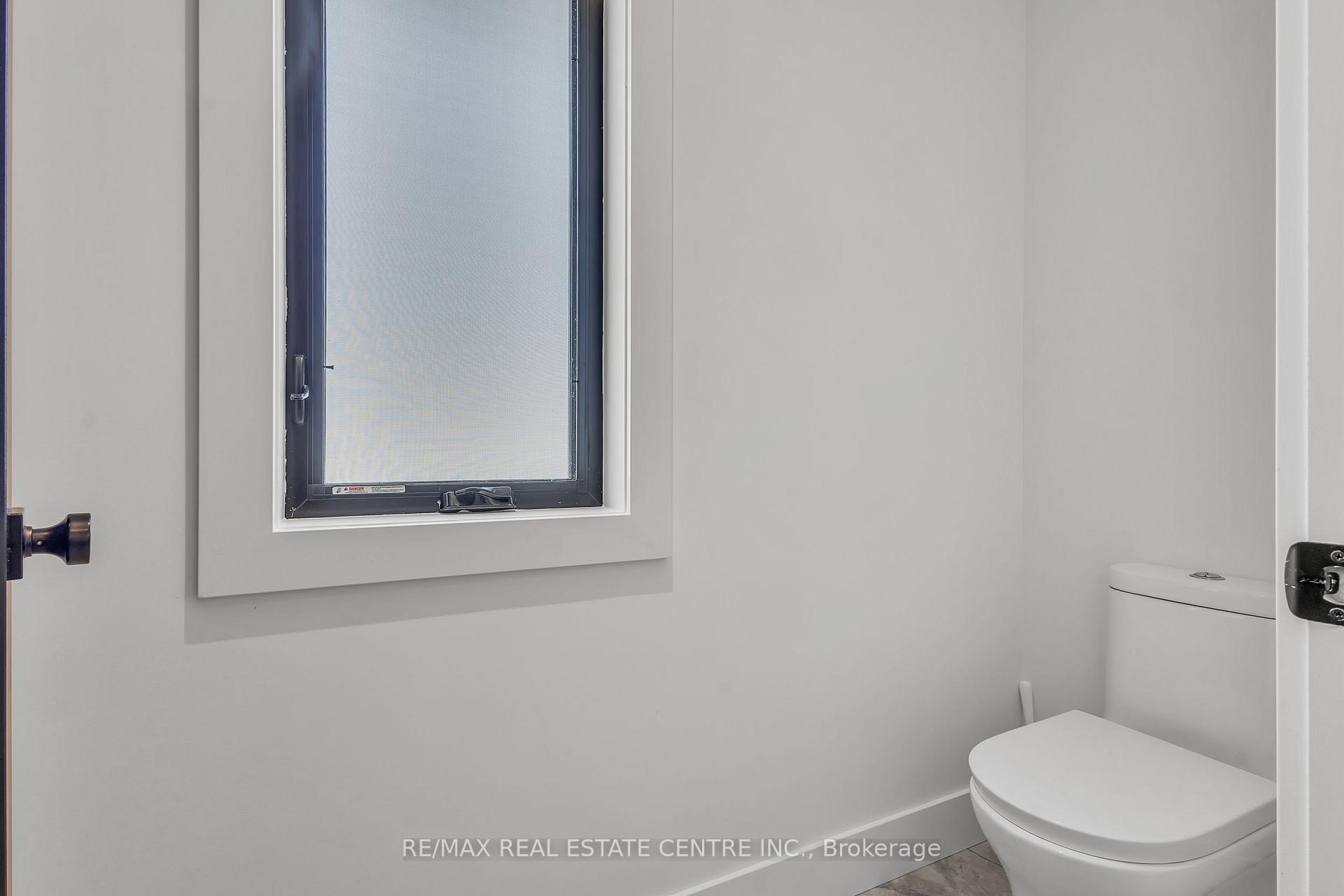 Photo 31 of 920 Thomas Pedder Court, Kitchener, Doon South — HOMEH