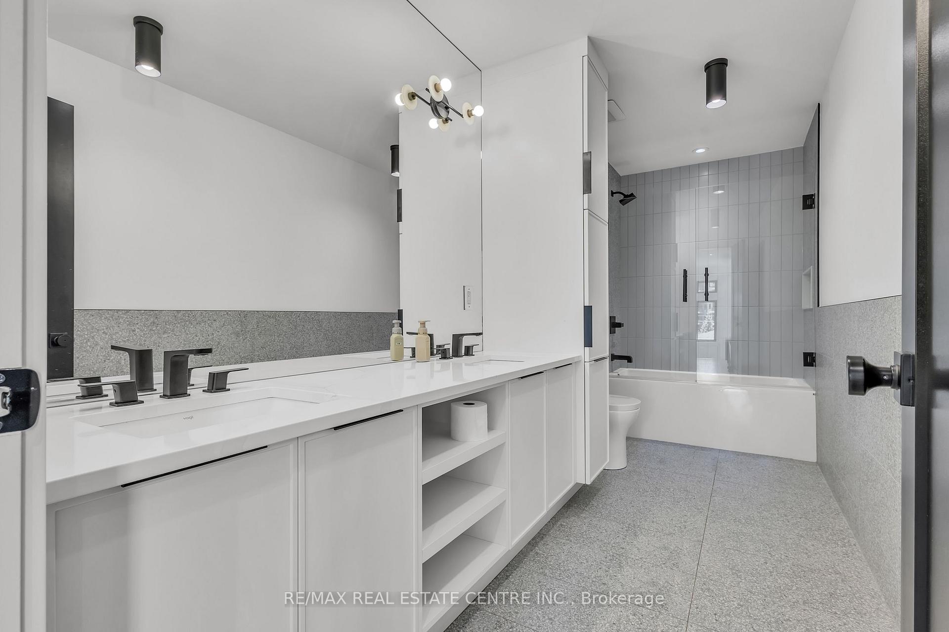 Photo 37 of 920 Thomas Pedder Court, Kitchener, Doon South — HOMEH