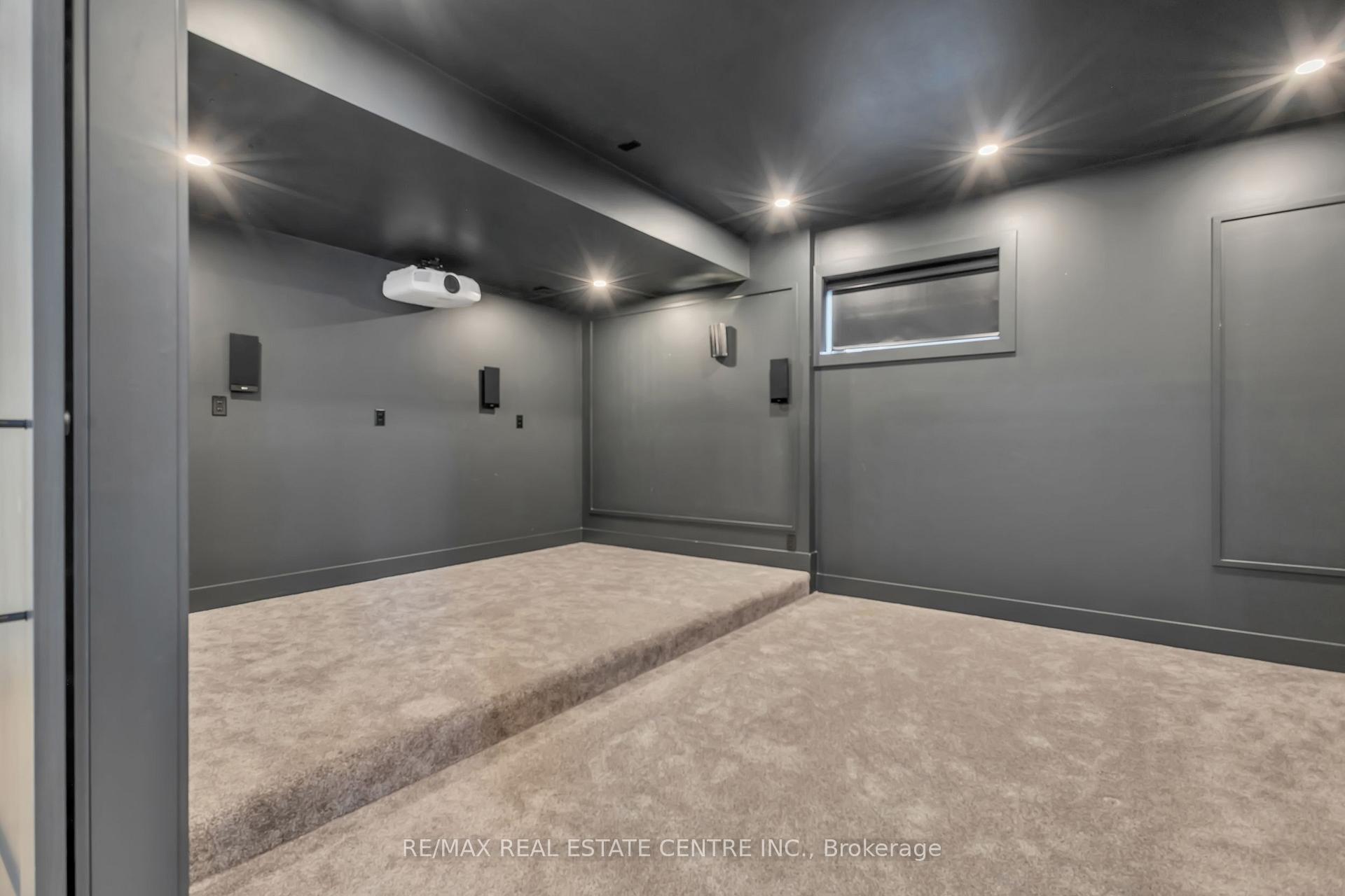 Photo 45 of 920 Thomas Pedder Court, Kitchener, Doon South — HOMEH