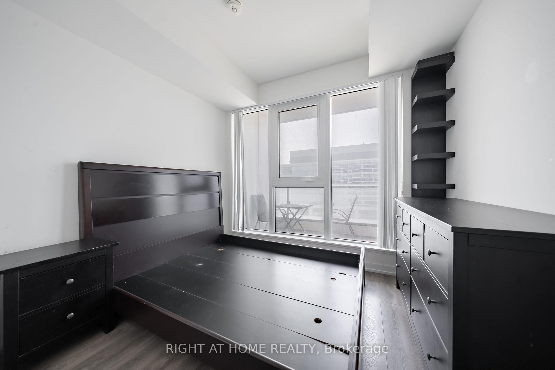 Photo 16 of Unit 1005, 5 Buttermill Avenue, Vaughan, Vaughan Corporate Centre — HOMEH