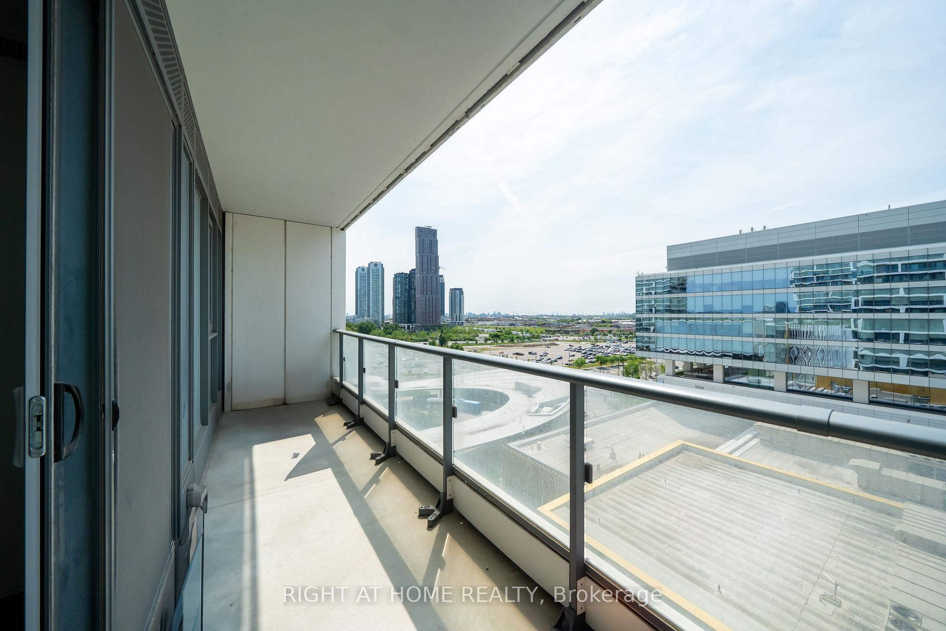 Photo 30 of Unit 1005, 5 Buttermill Avenue, Vaughan, Vaughan Corporate Centre — HOMEH