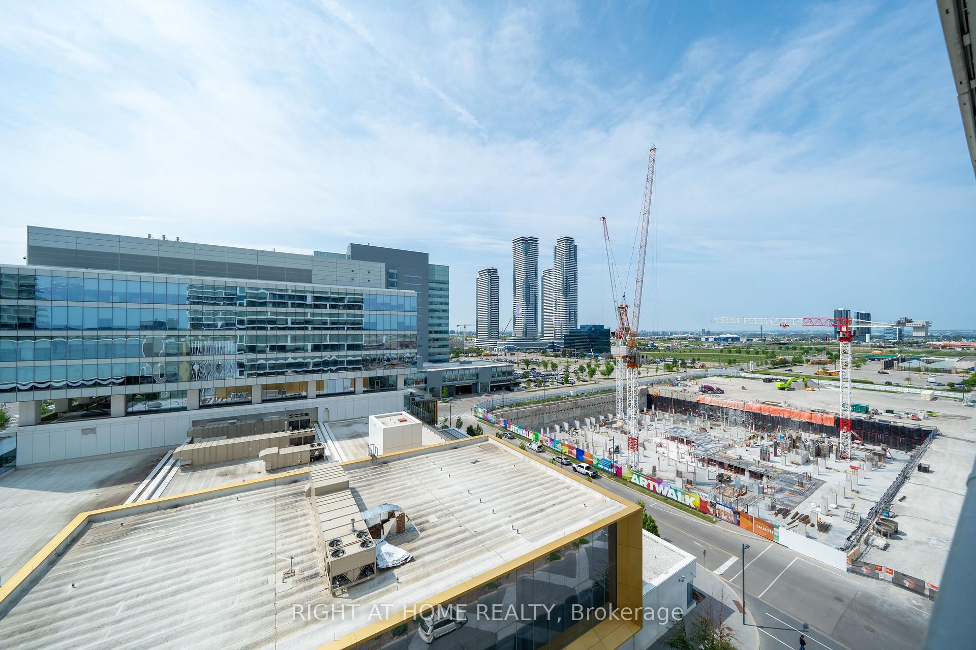Photo 34 of Unit 1005, 5 Buttermill Avenue, Vaughan, Vaughan Corporate Centre — HOMEH