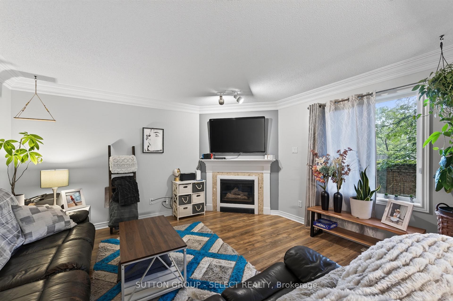 Photo 7 of Unit 21, 410 Ambleside Drive, London, North A — HOMEH