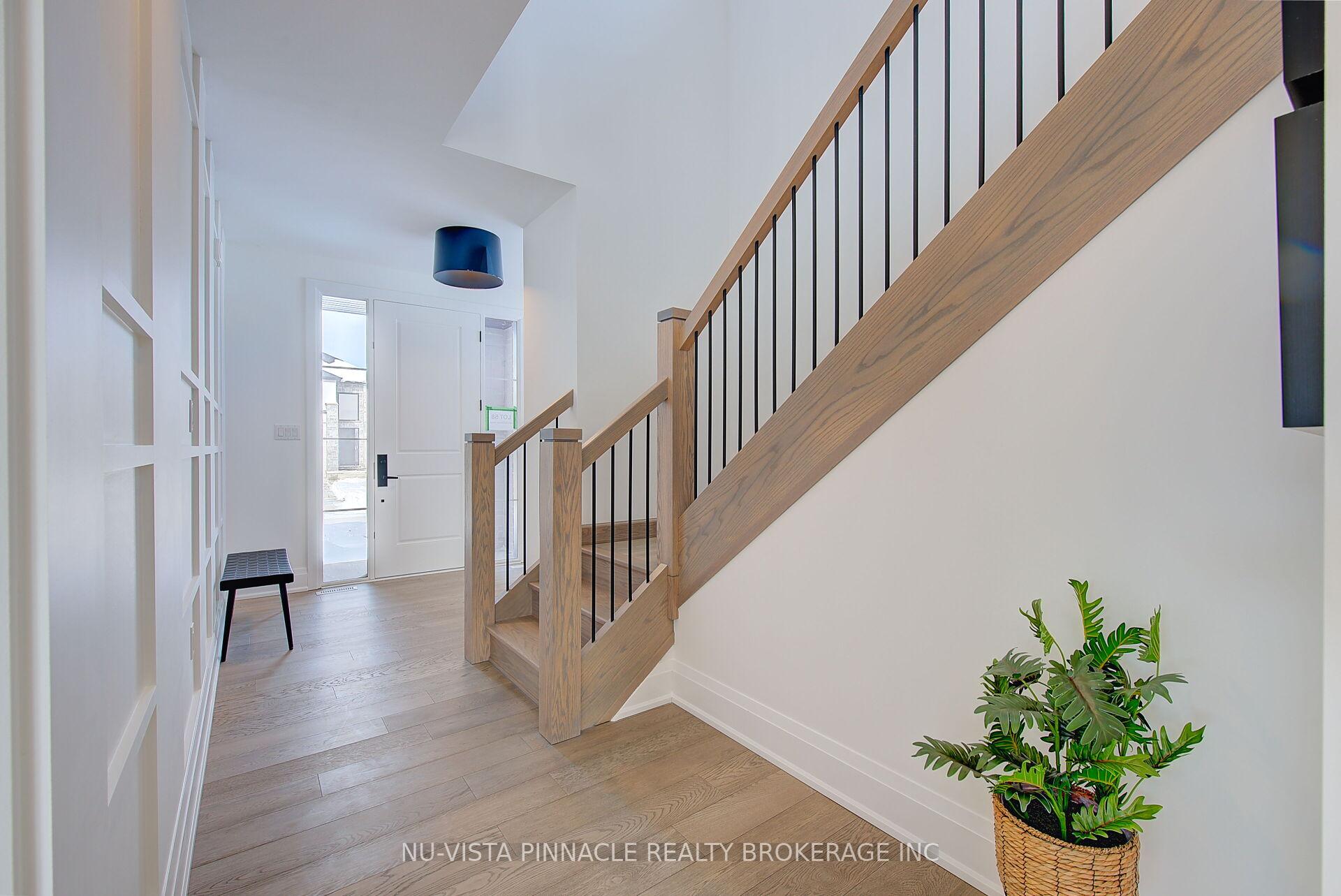 Photo 3 of 2259 Darwin Crescent, London, South V — HOMEH