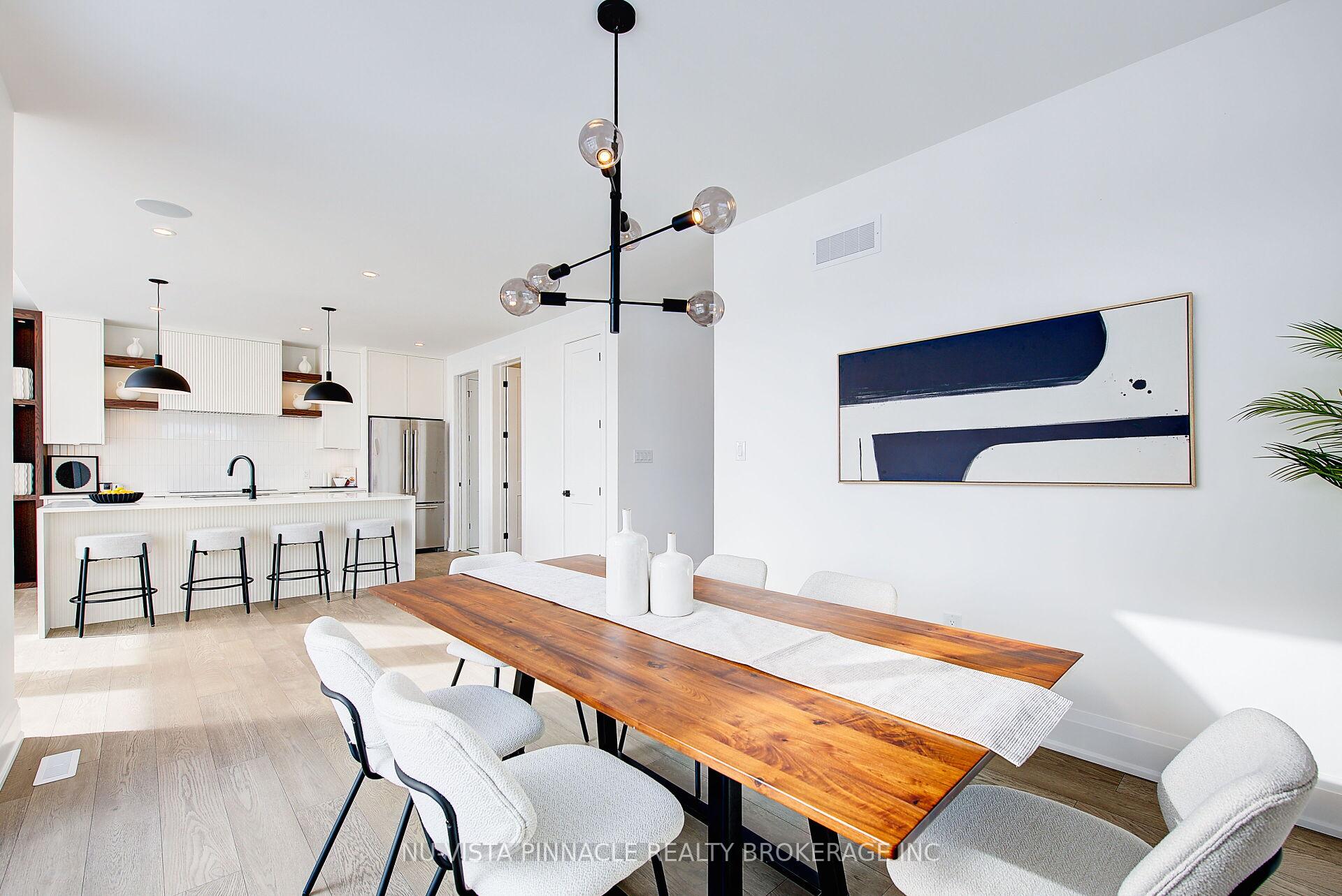 Photo 8 of 2259 Darwin Crescent, London, South V — HOMEH