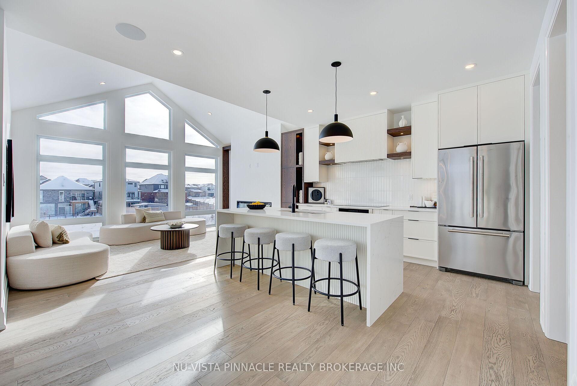 Photo 11 of 2259 Darwin Crescent, London, South V — HOMEH