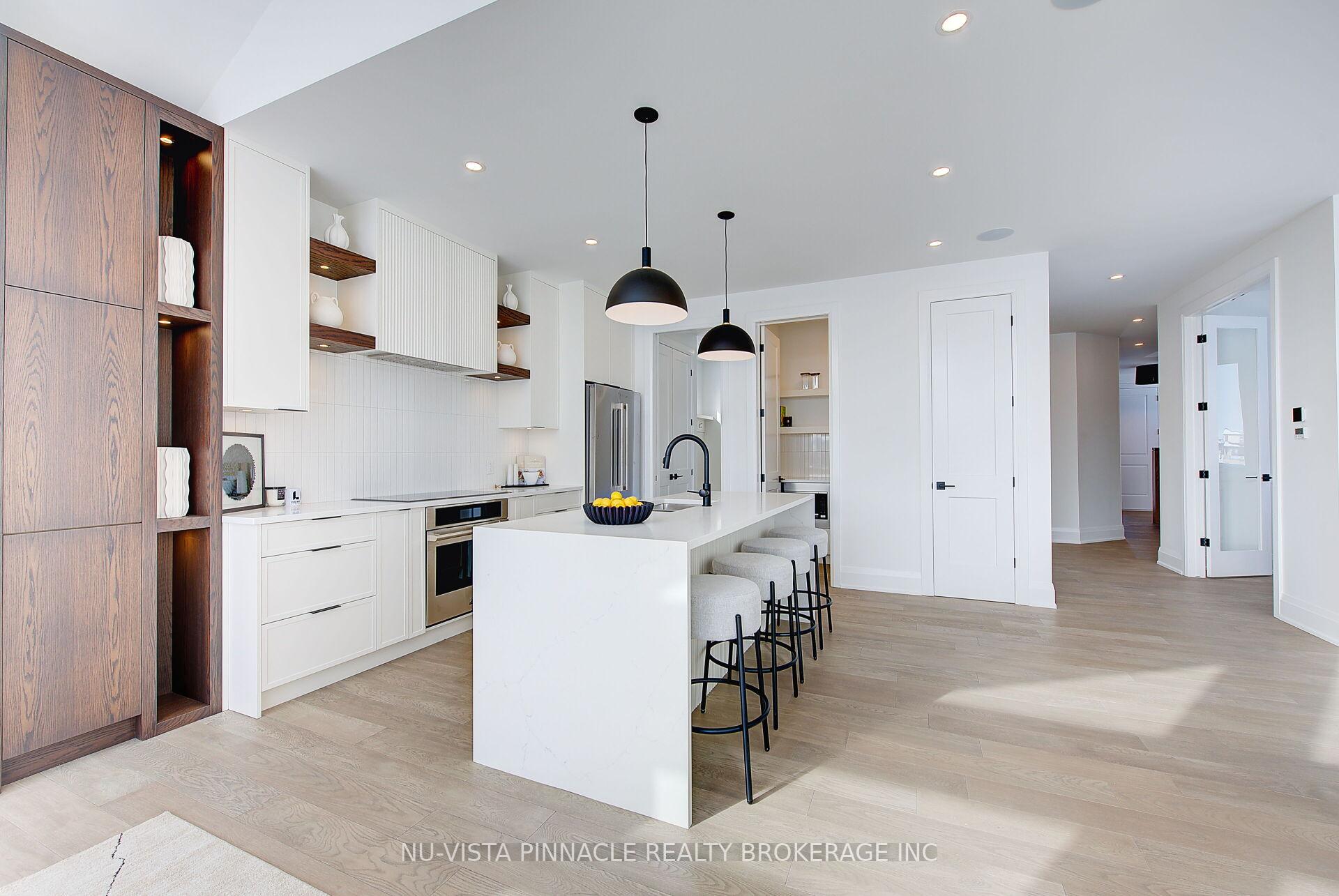 Photo 12 of 2259 Darwin Crescent, London, South V — HOMEH