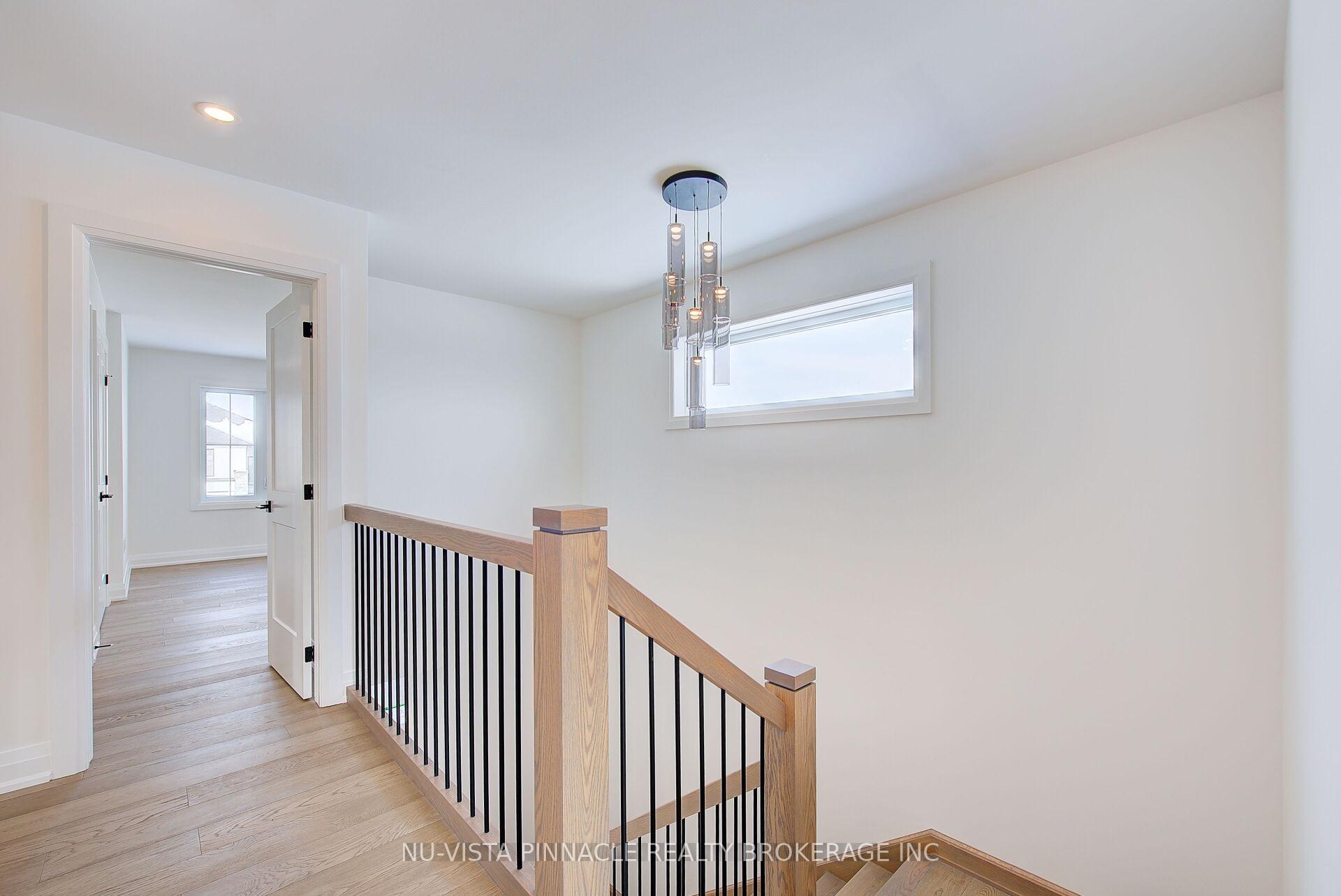 Photo 19 of 2259 Darwin Crescent, London, South V — HOMEH