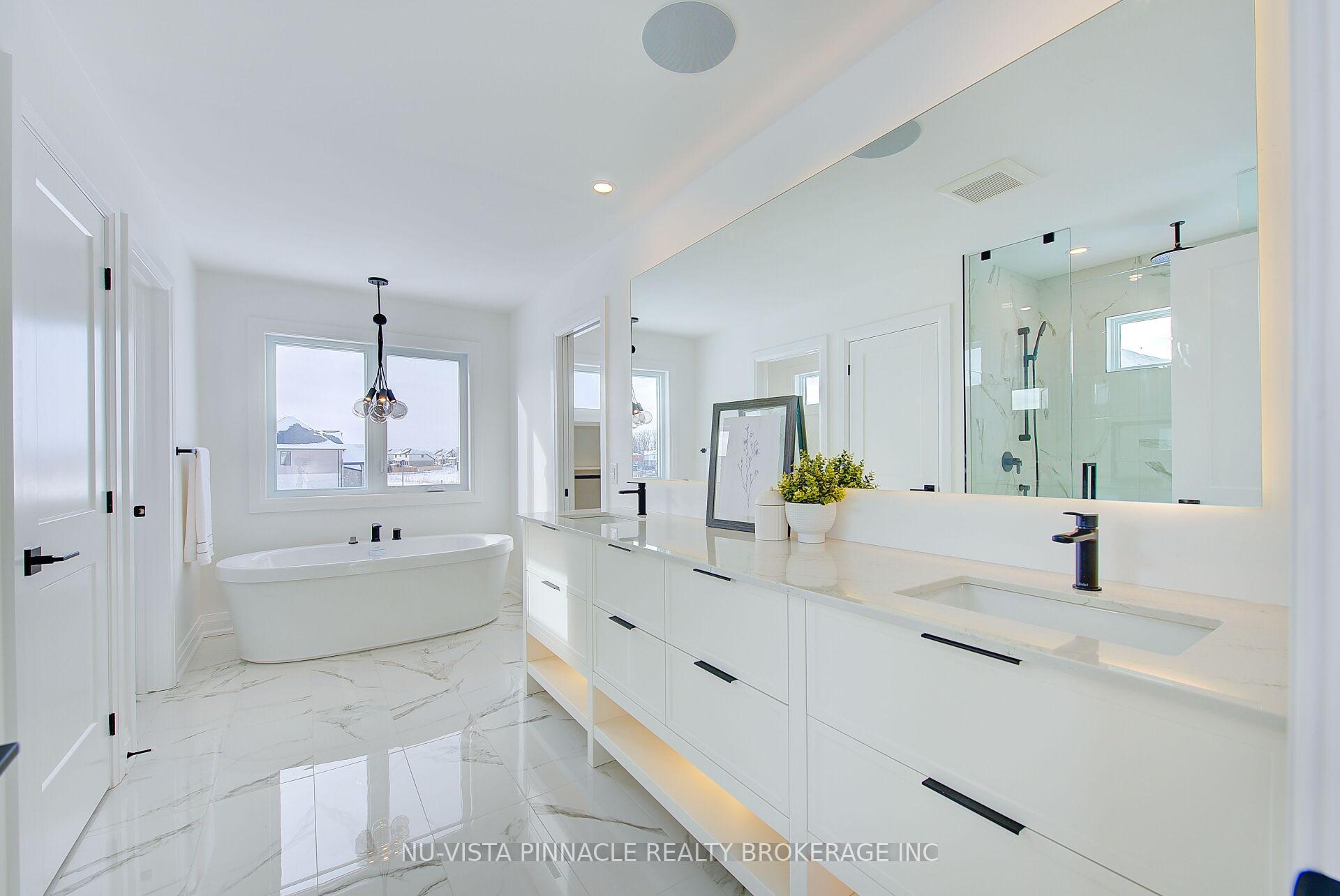 Photo 23 of 2259 Darwin Crescent, London, South V — HOMEH