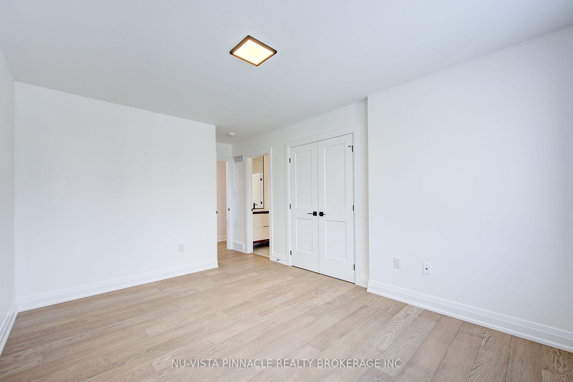 Photo 27 of 2259 Darwin Crescent, London, South V — HOMEH