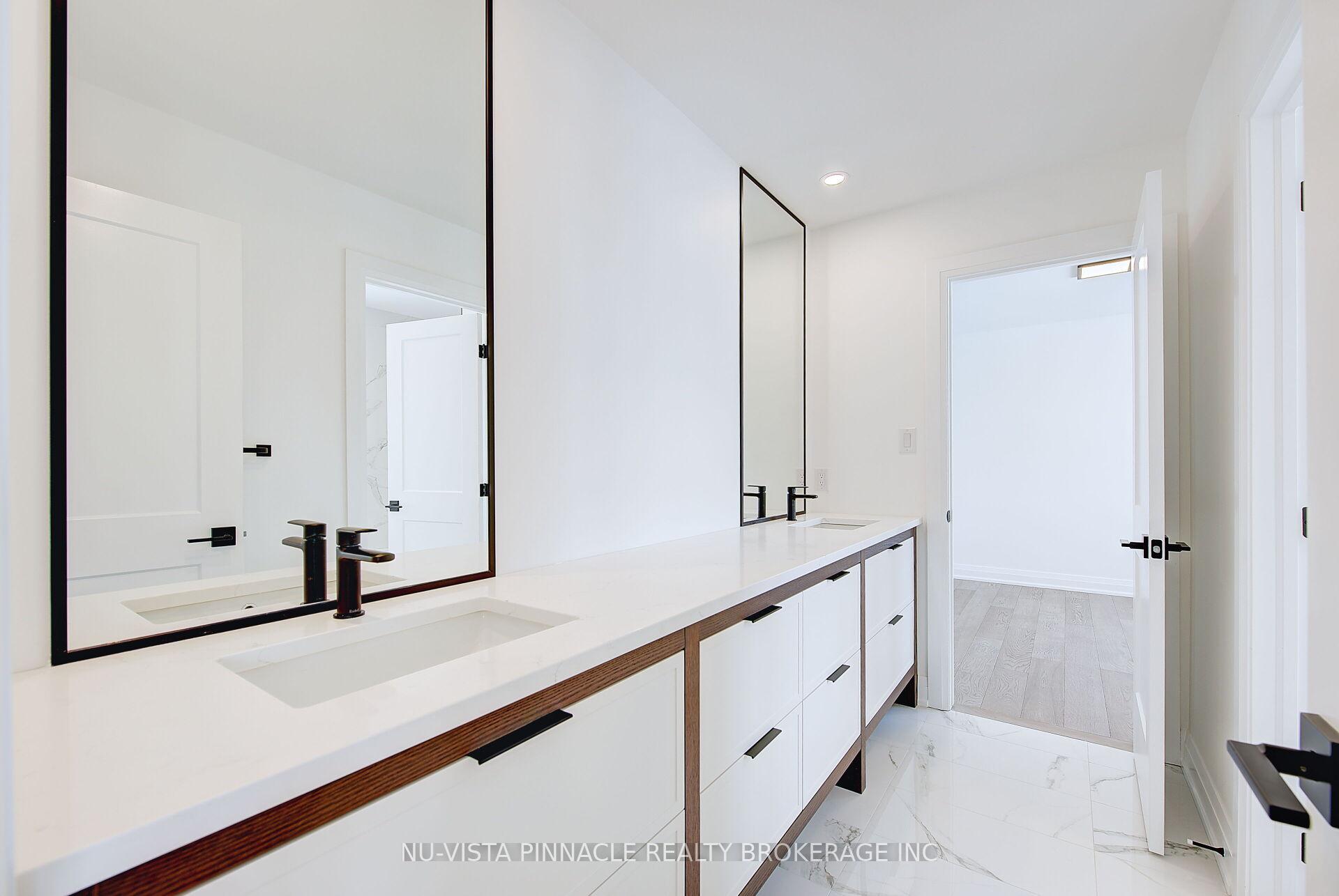 Photo 28 of 2259 Darwin Crescent, London, South V — HOMEH