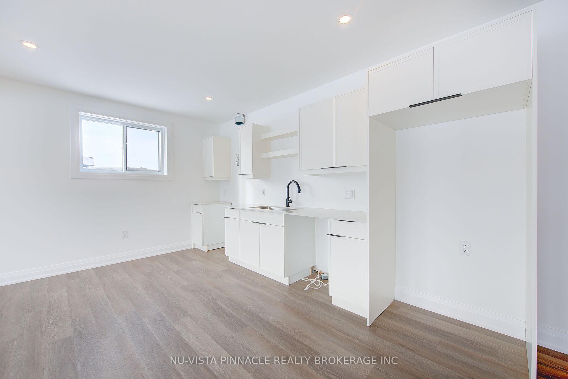 Photo 36 of 2259 Darwin Crescent, London, South V — HOMEH