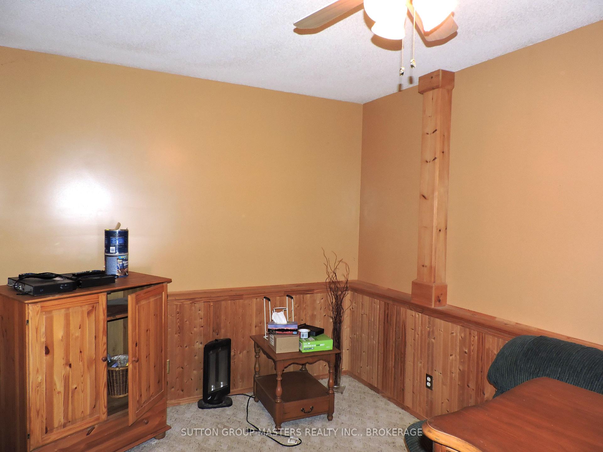Photo 3 of 107 Davey Crescent S, Loyalist, Amherstview — HOMEH