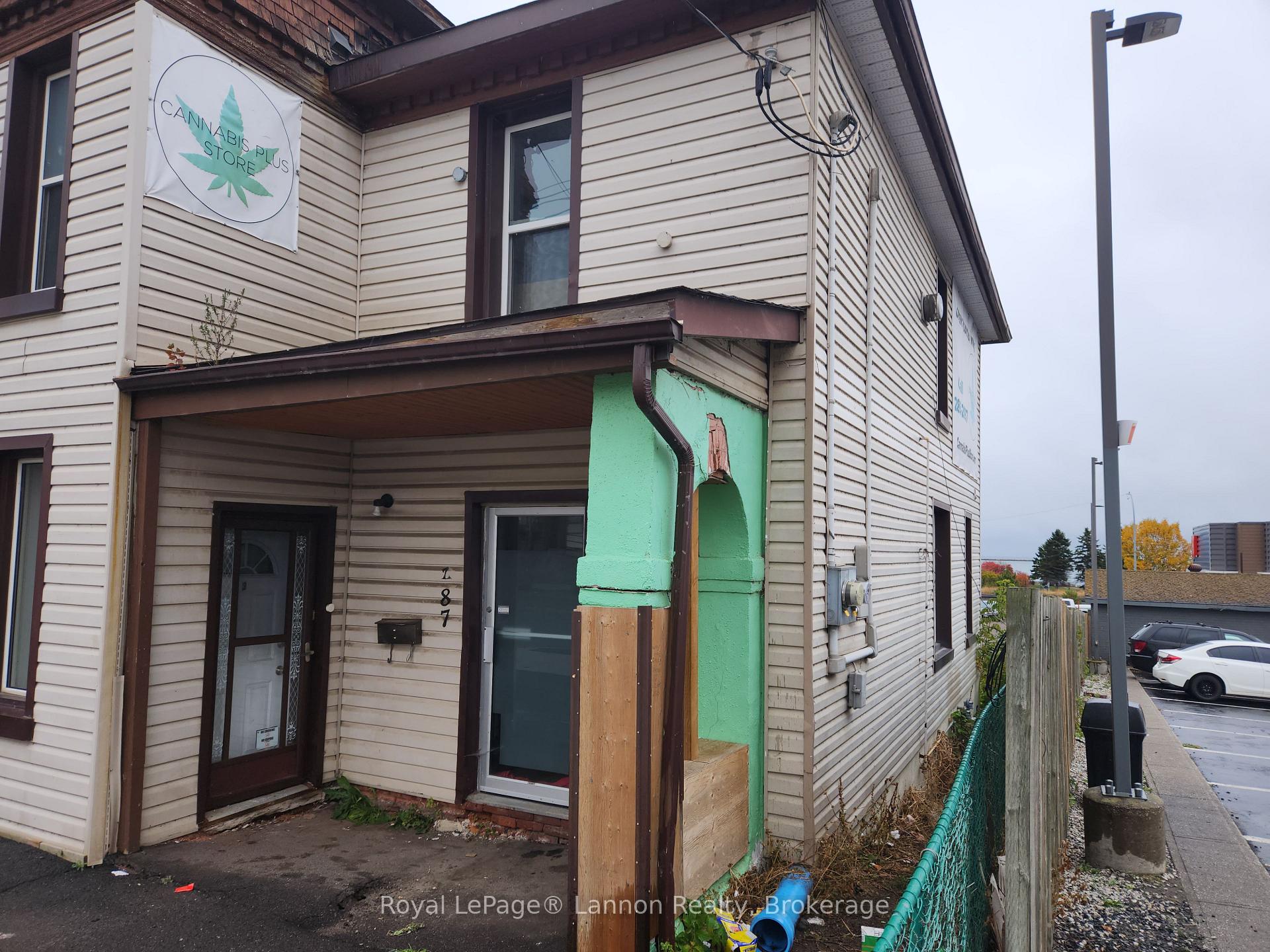 Photo 3 of 87-89 Cumberland Street N, Thunder Bay, Court-Cumberland — HOMEH