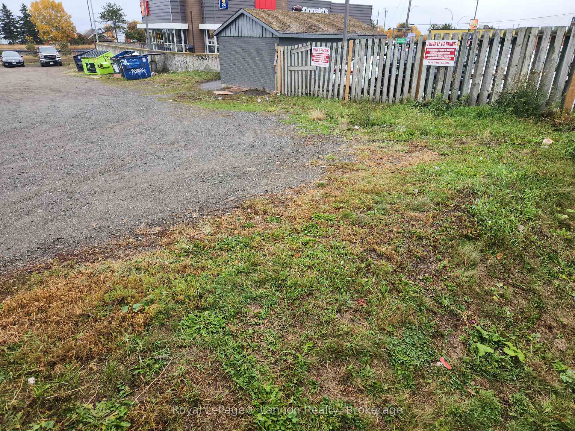 Photo 5 of 87-89 Cumberland Street N, Thunder Bay, Court-Cumberland — HOMEH