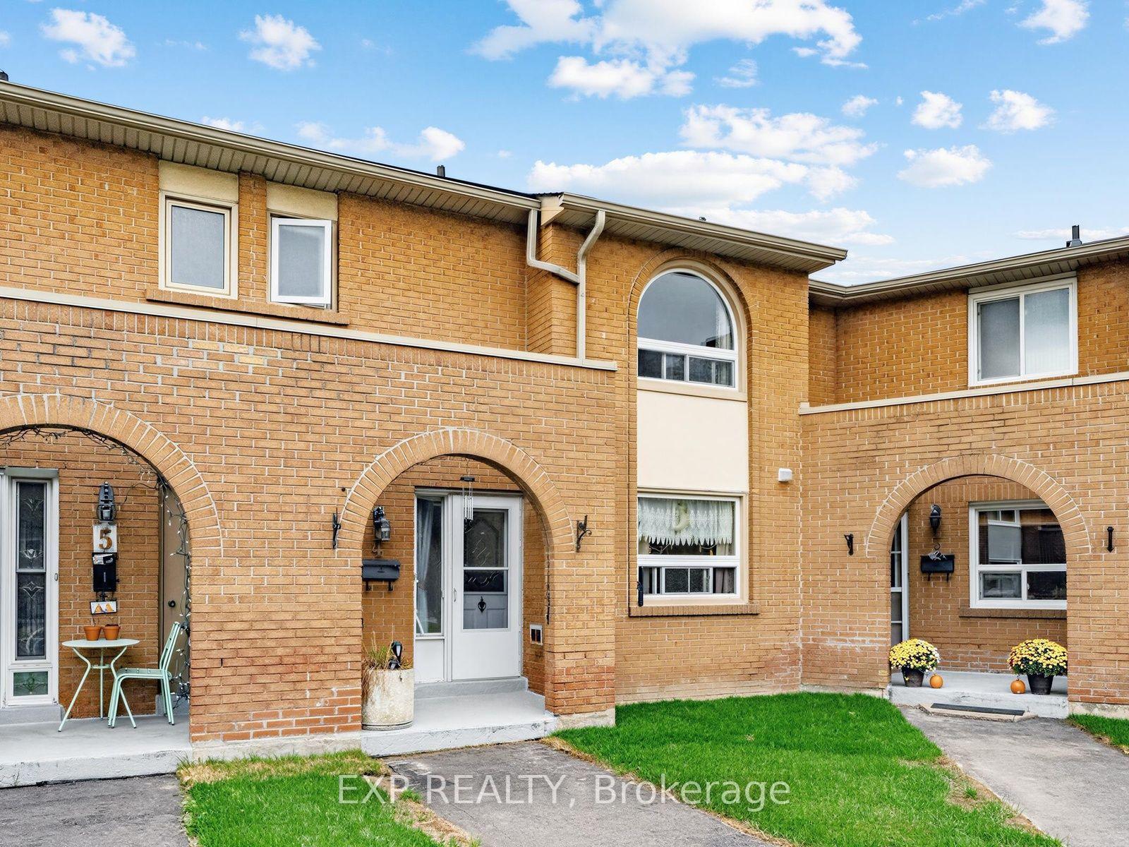 Photo of Unit 4, 1180 Mississauga Valley Boulevard