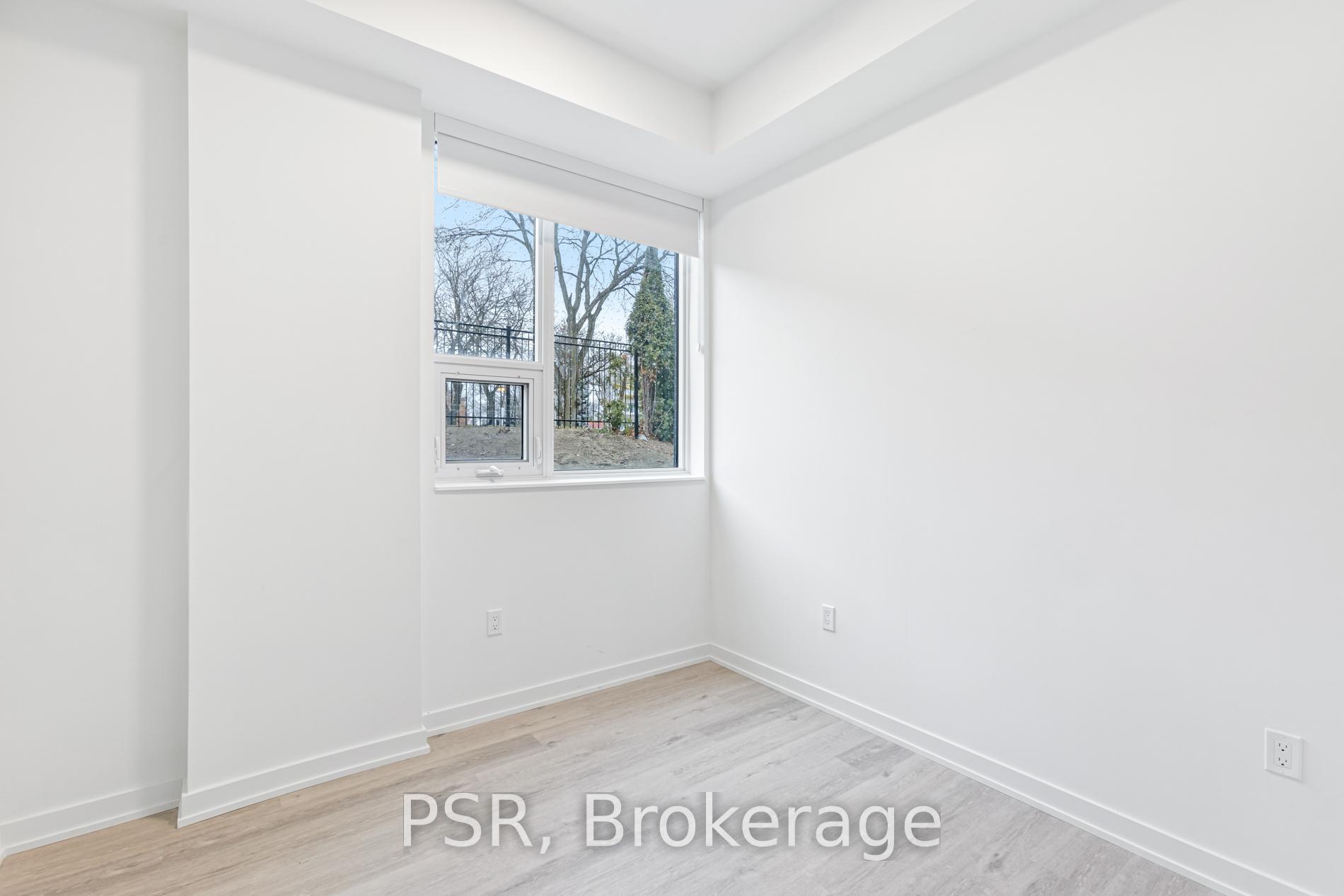 Photo 13 of Unit 110, 49 Broadfield Drive W, Etobicoke, Markland Wood — HOMEH