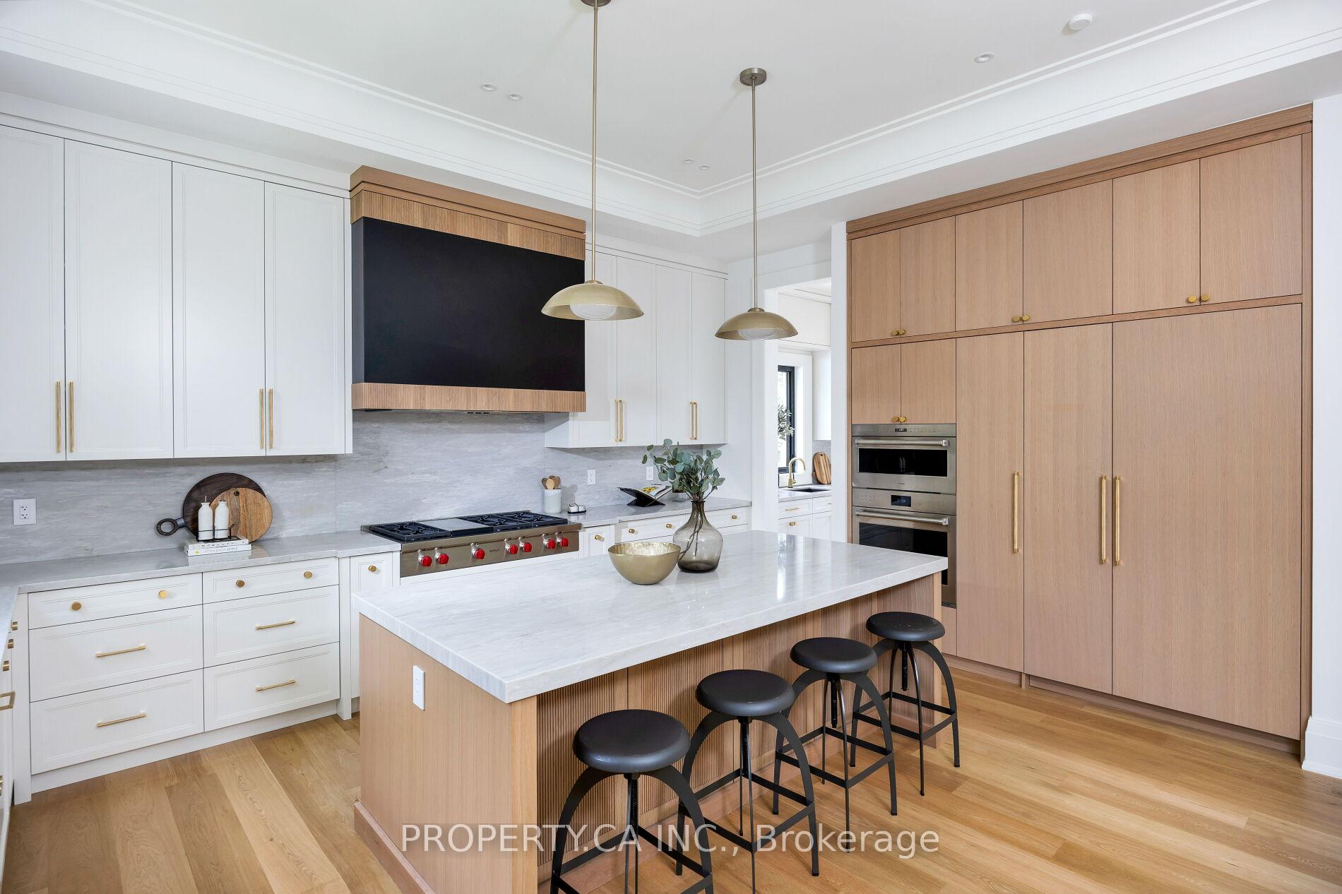 Photo 15 of 10 Grangemill Crescent, North York, Banbury-Don Mills — HOMEH